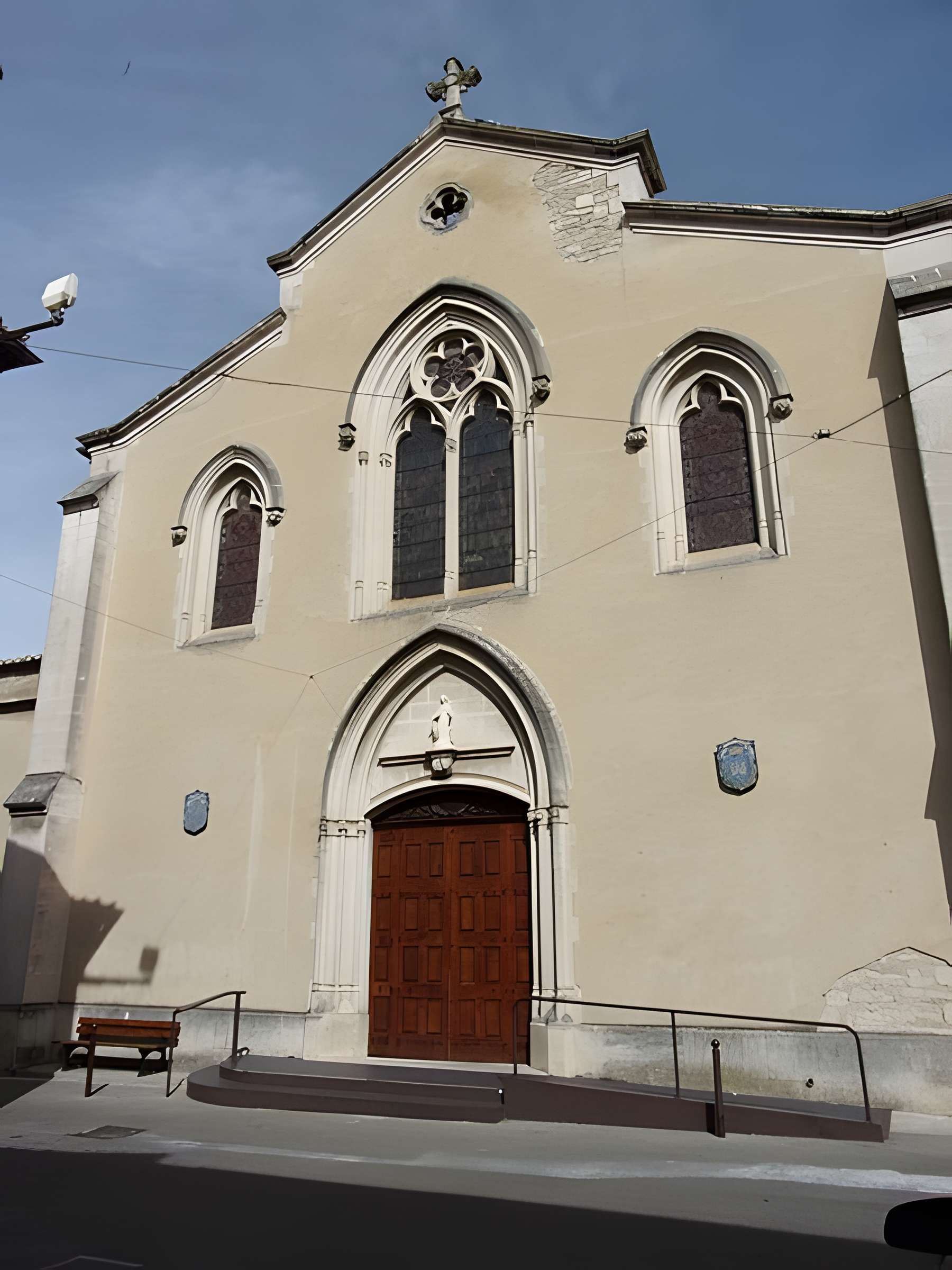 Église Notre-Dame-de-Nazareth de Monteux