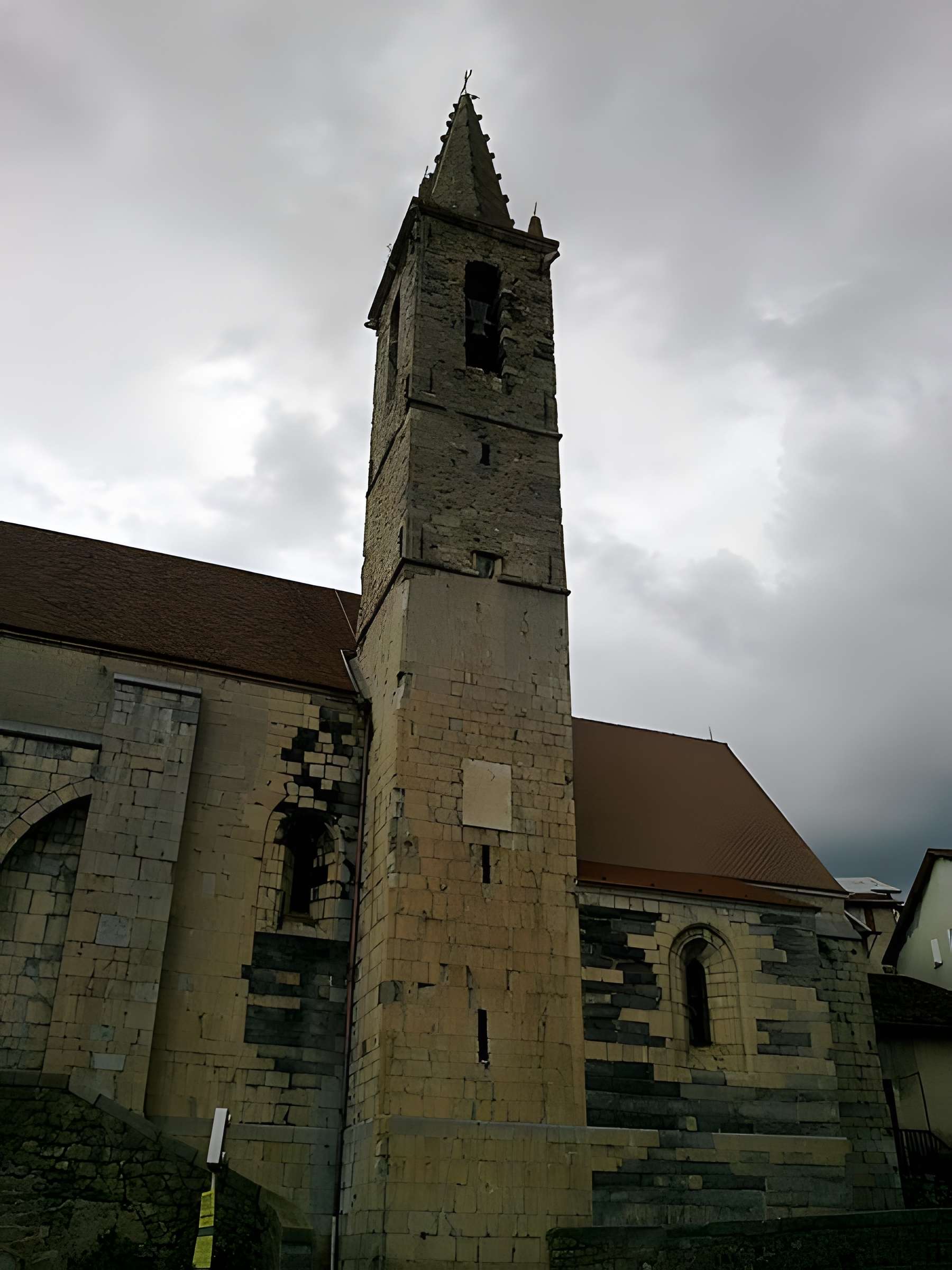 Église Notre-Dame-de-Nazareth de Seyne