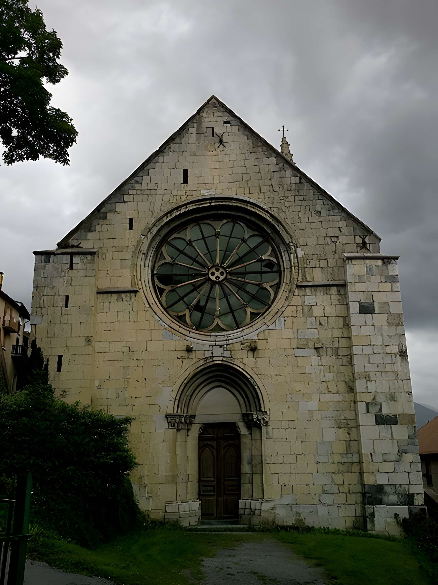 Église Notre-Dame-de-Nazareth de Seyne