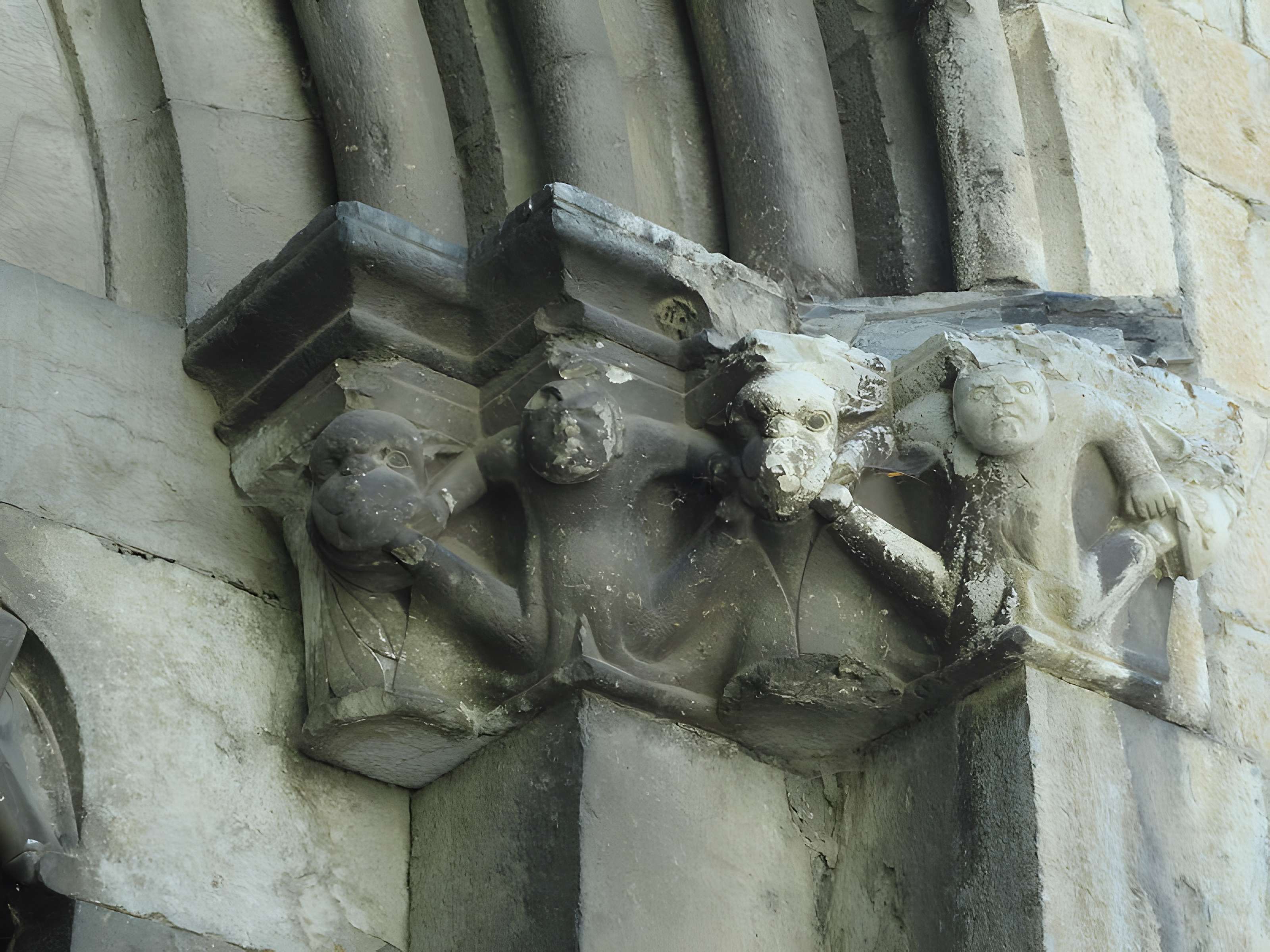 Église Notre-Dame-de-Nazareth de Seyne