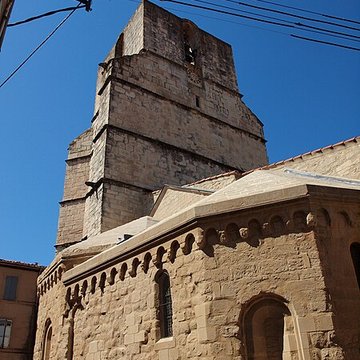 Église Notre-Dame-de-Nazareth de Trets