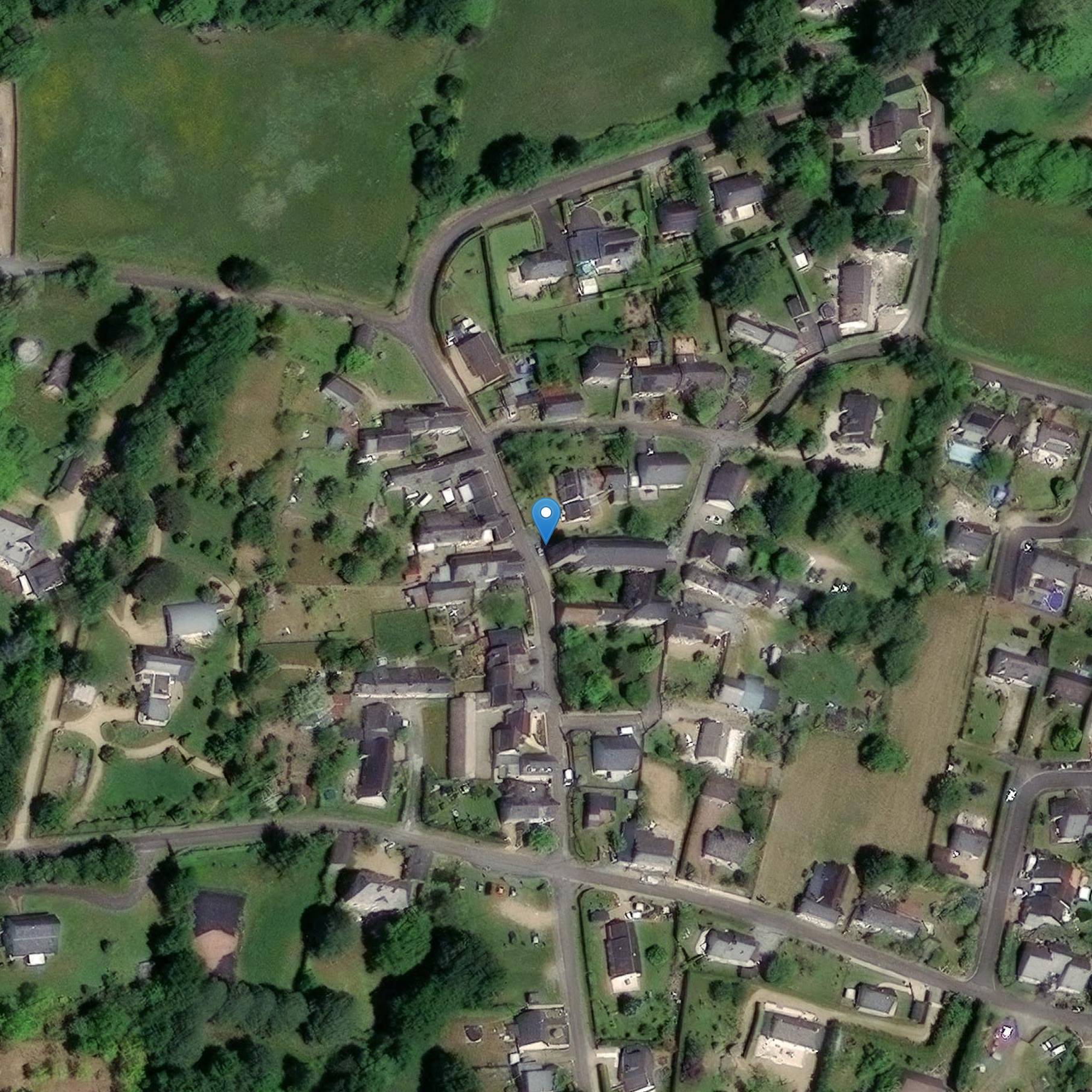 Photo de Iglesia de Notre-Dame de La Chapelle-Saint-Laud