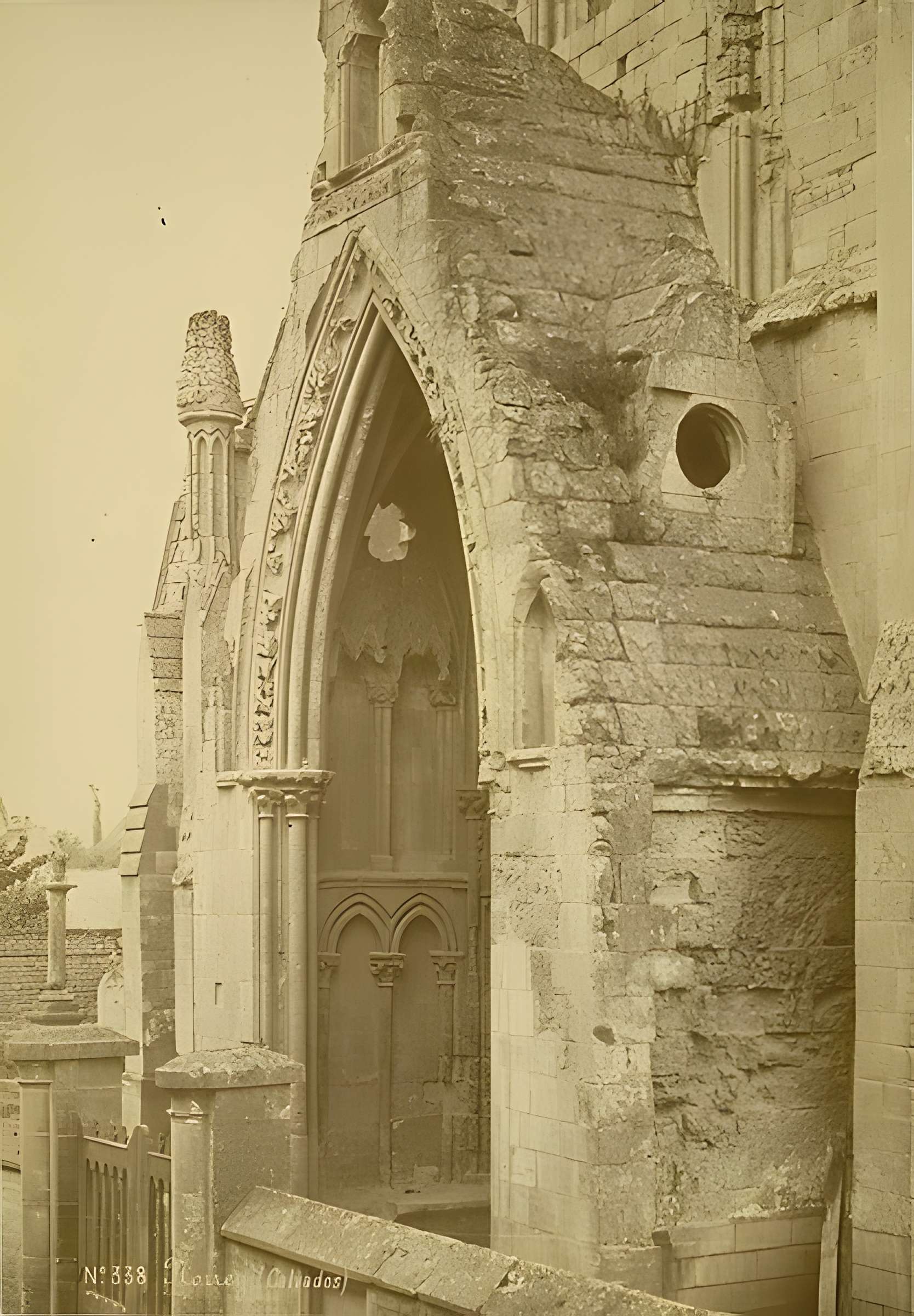 Église Notre-Dame-des-Labours de Saint-Manvieu-Norrey