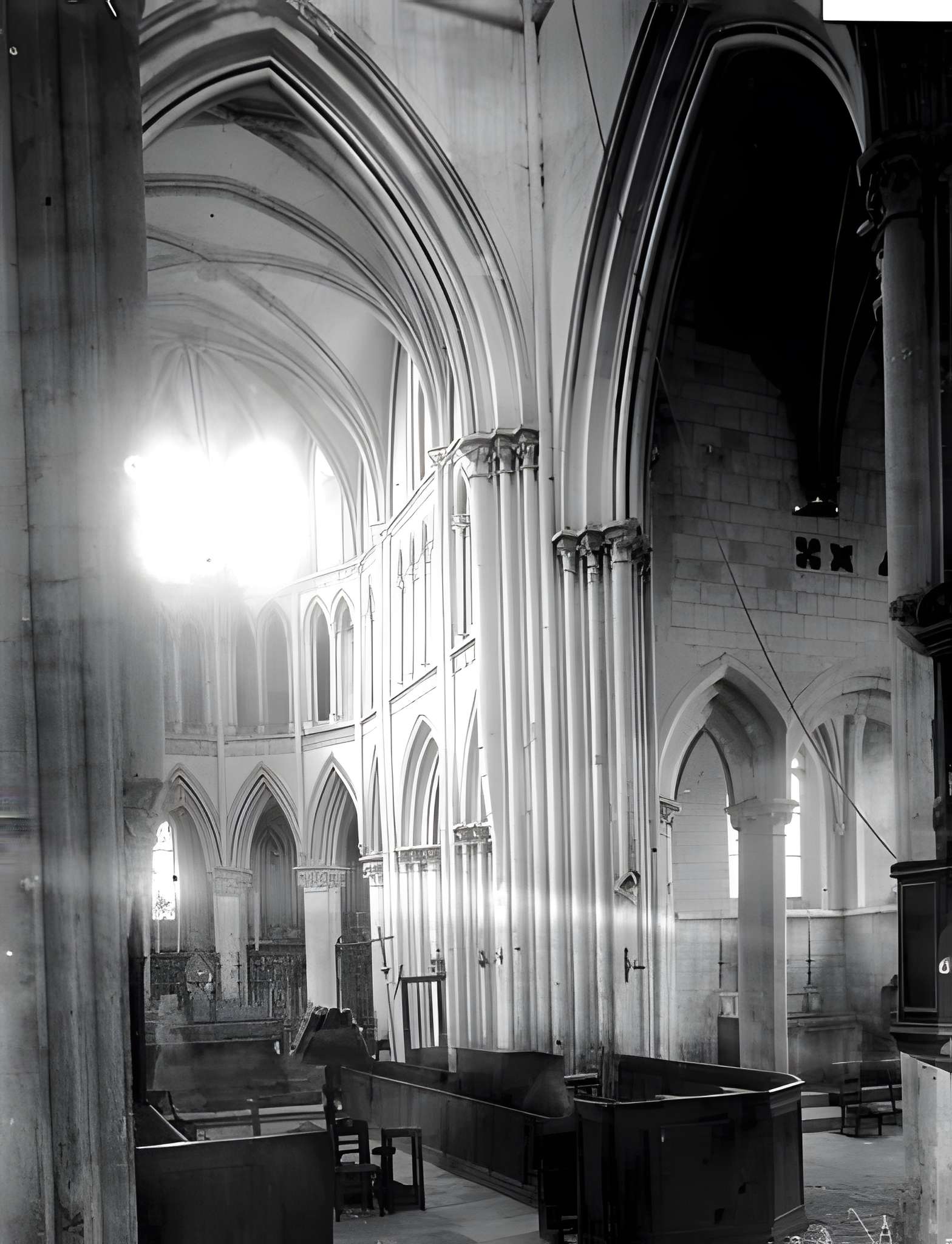 Église Notre-Dame-des-Labours de Saint-Manvieu-Norrey