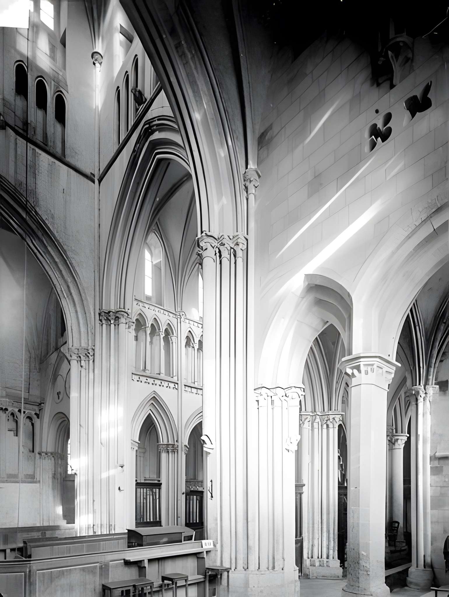 Église Notre-Dame-des-Labours de Saint-Manvieu-Norrey