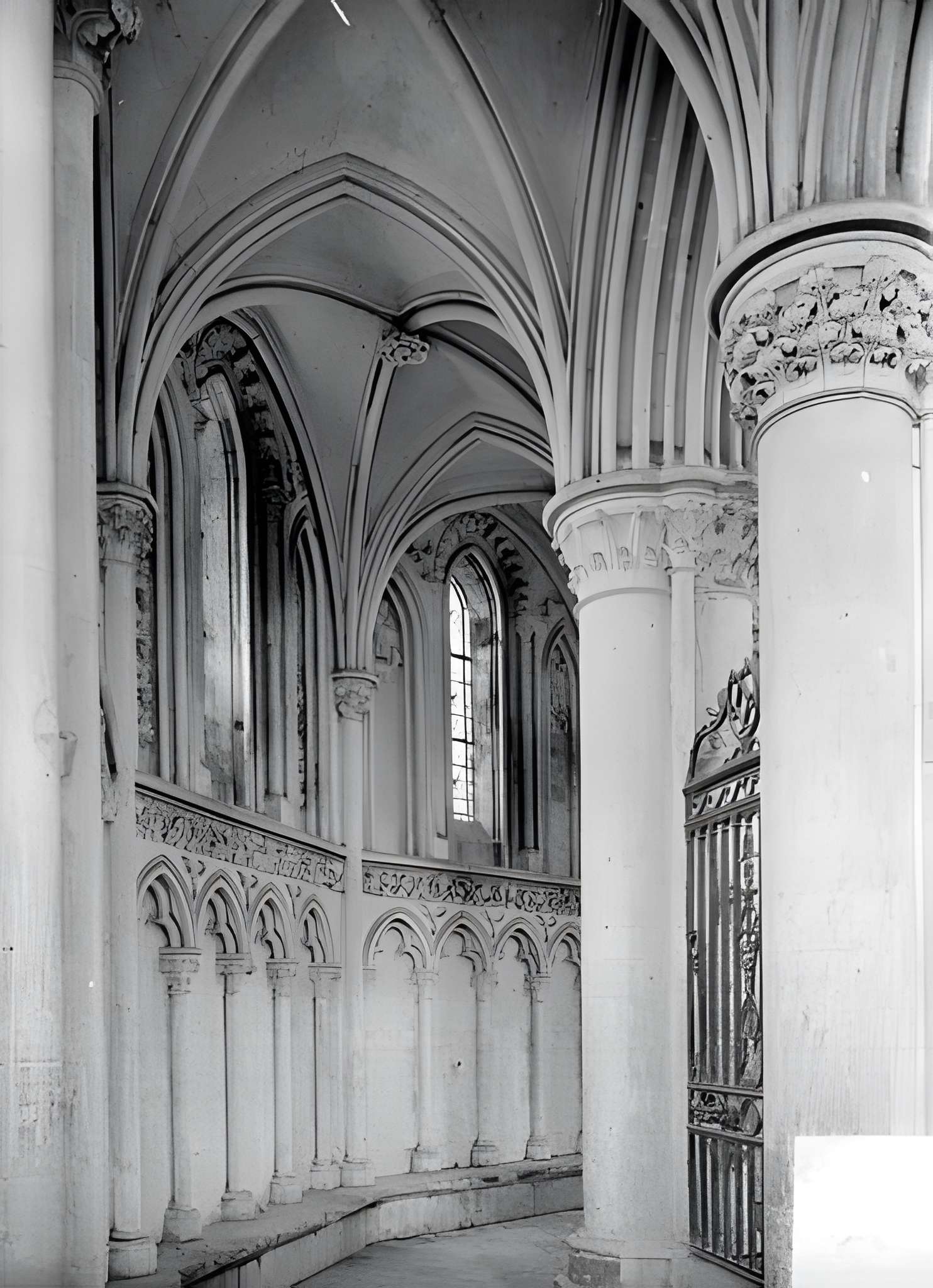 Église Notre-Dame-des-Labours de Saint-Manvieu-Norrey