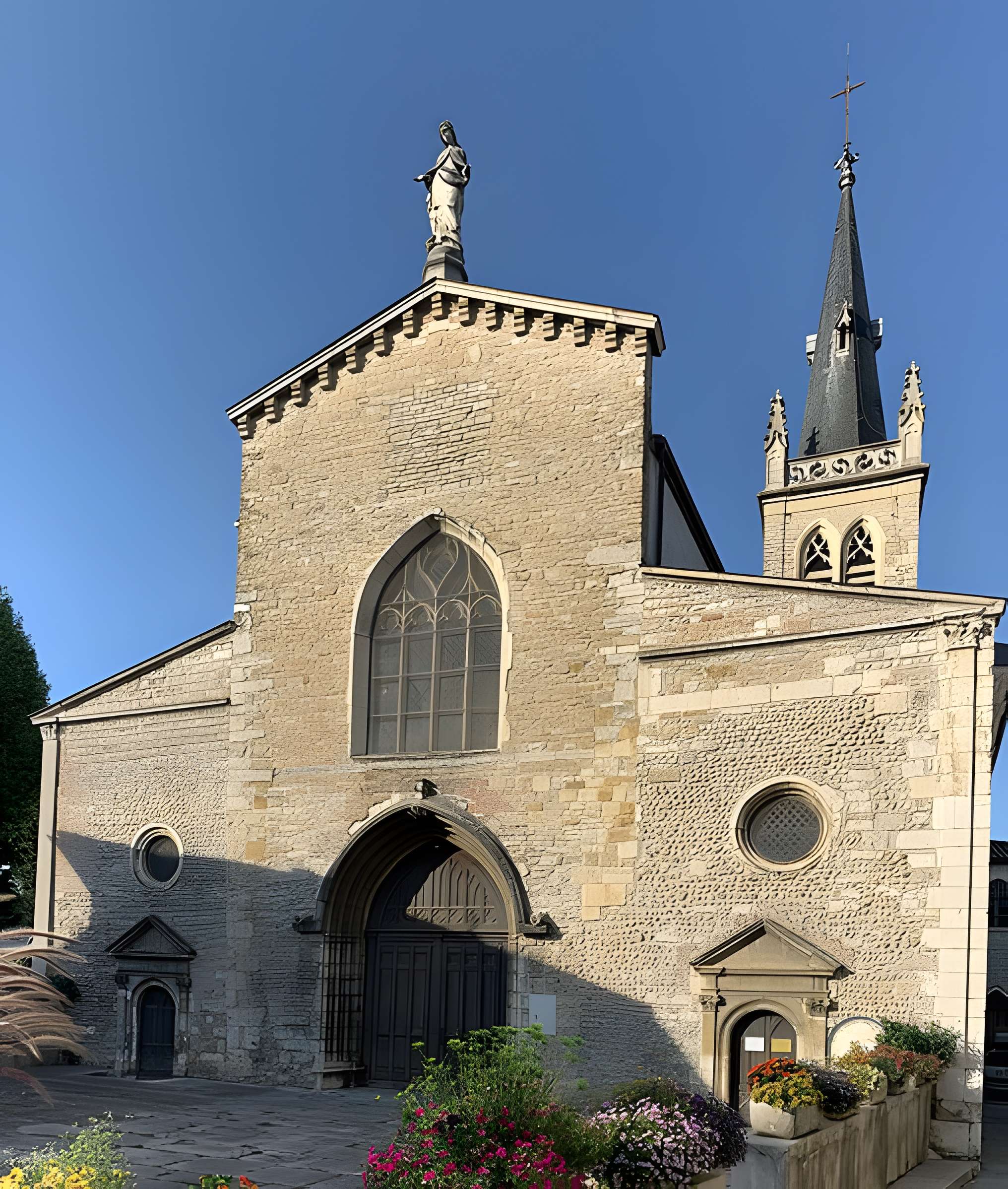 Église Notre-Dame-des-Marais de Montluel