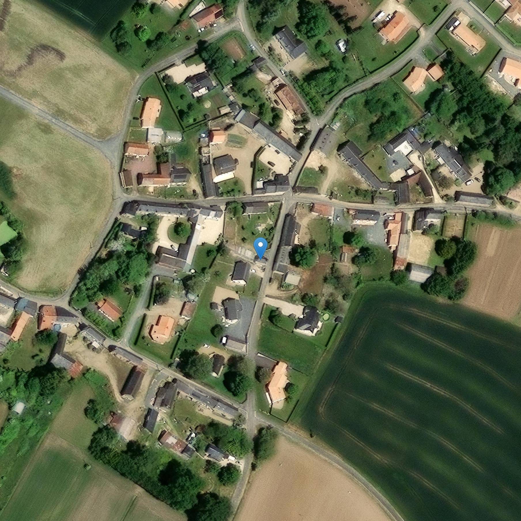 Photo de Church of Notre-Dame-des-Sept-Douleurs de Linière