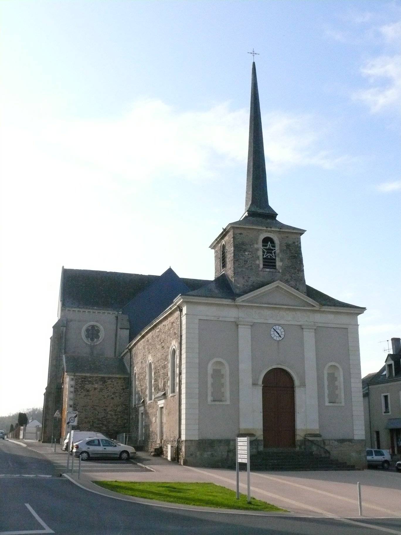 Photo de Kirche des Heiligen Victor von La Pouëze