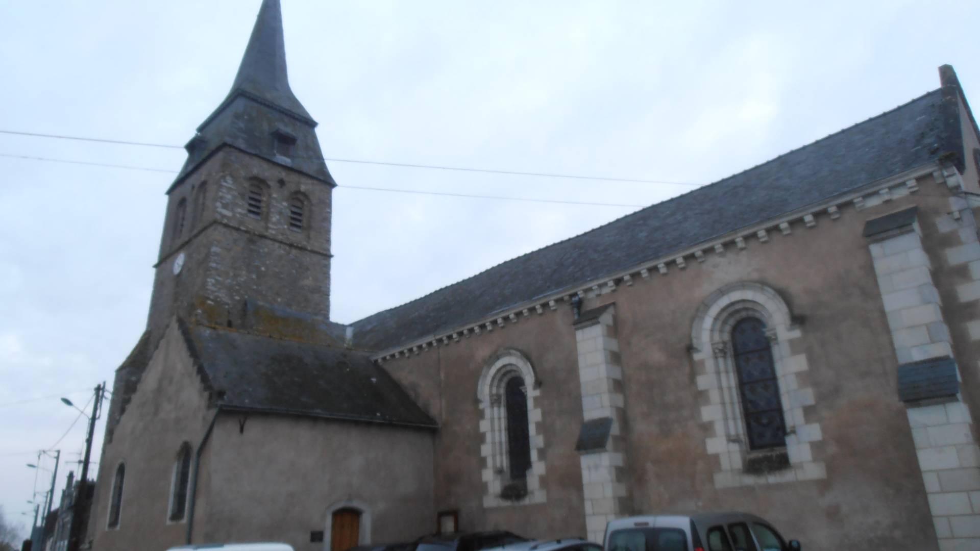 Photo de Église Saint-Pierre de Cherré