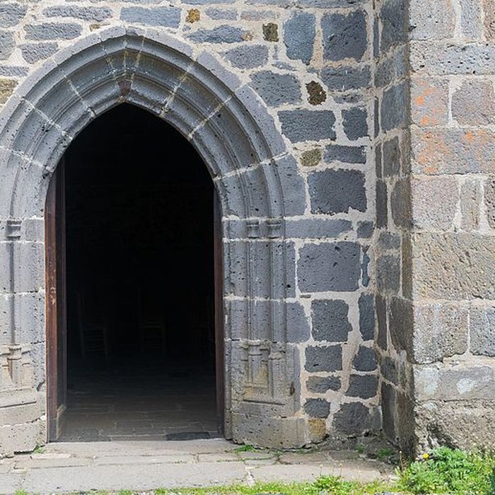 Photo de Église Notre-Dame-des-Pauvres de Saint-Chély-dAubrac