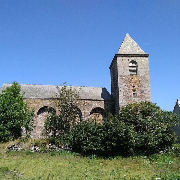 Photo de Église Notre-Dame-des-Pauvres de Saint-Chély-dAubrac