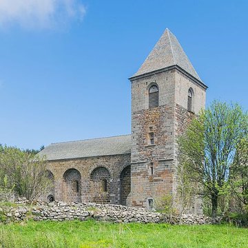 Église Notre-Dame-des-Pauvres de Saint-Chély-dAubrac