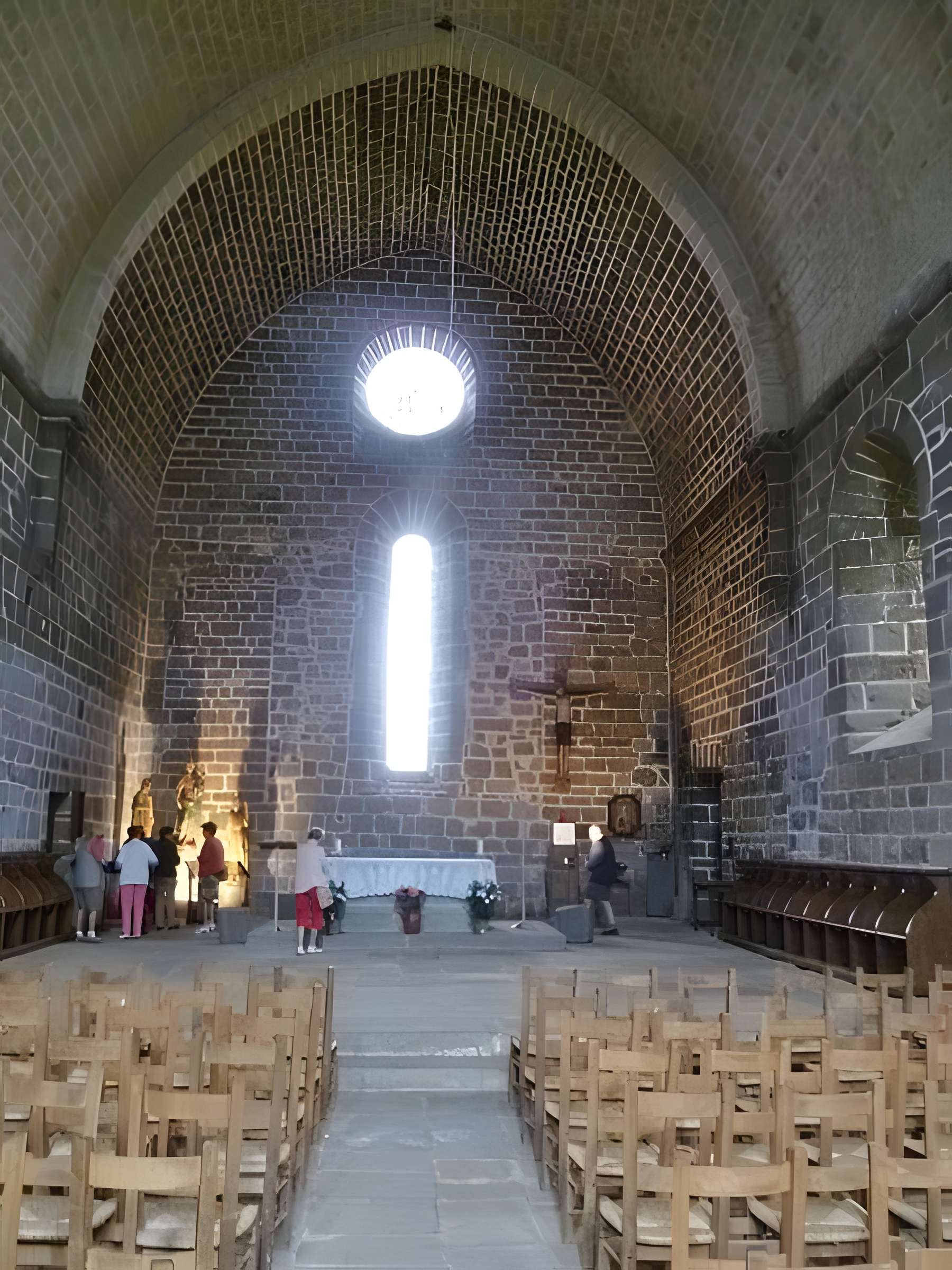 Église Notre-Dame-des-Pauvres de Saint-Chély-d'Aubrac