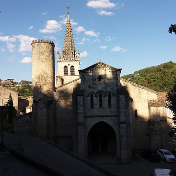 Église Notre-Dame-des-Pommiers de Largentière