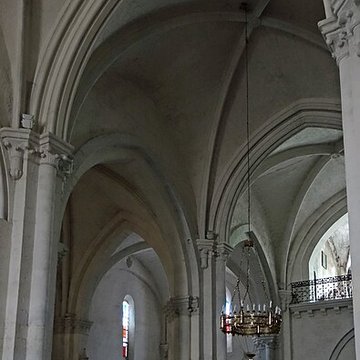 Église Notre-Dame-des-Pommiers de Largentière