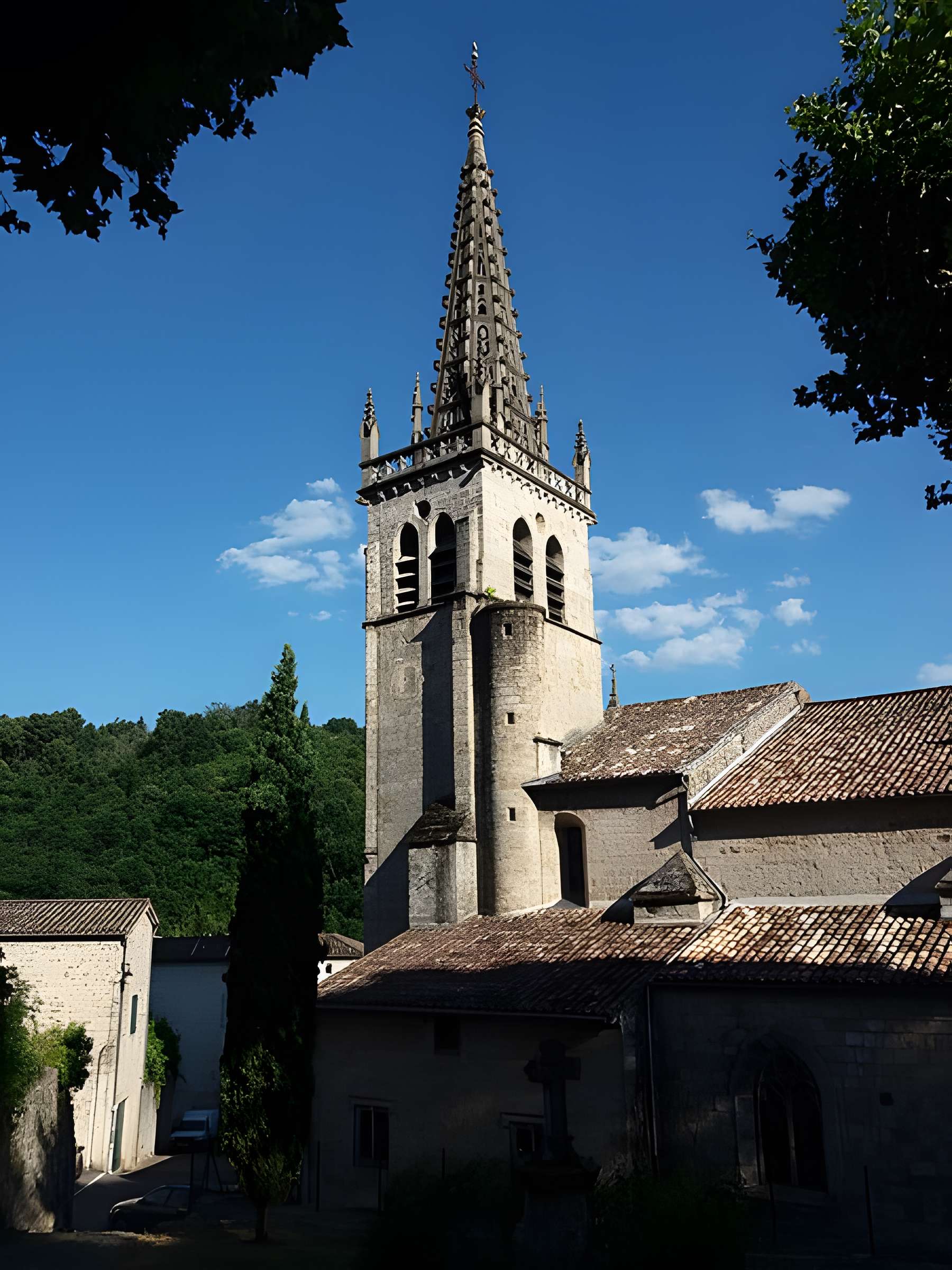 Église Notre-Dame-des-Pommiers de Largentière