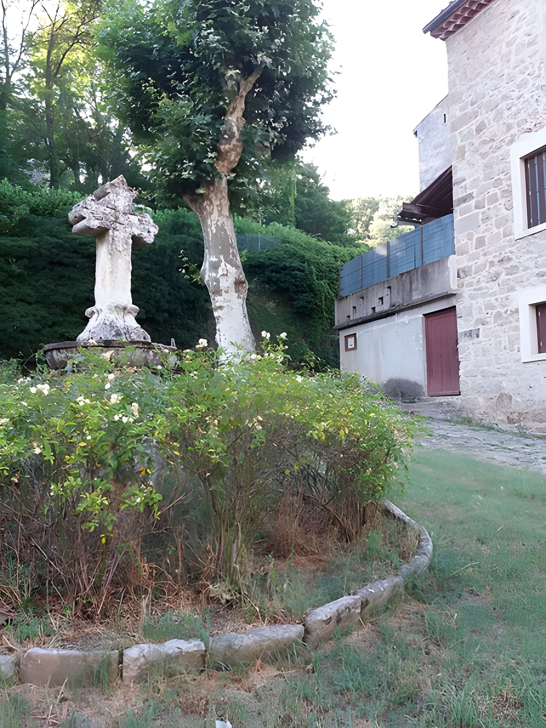 Église Notre-Dame-des-Pommiers de Largentière