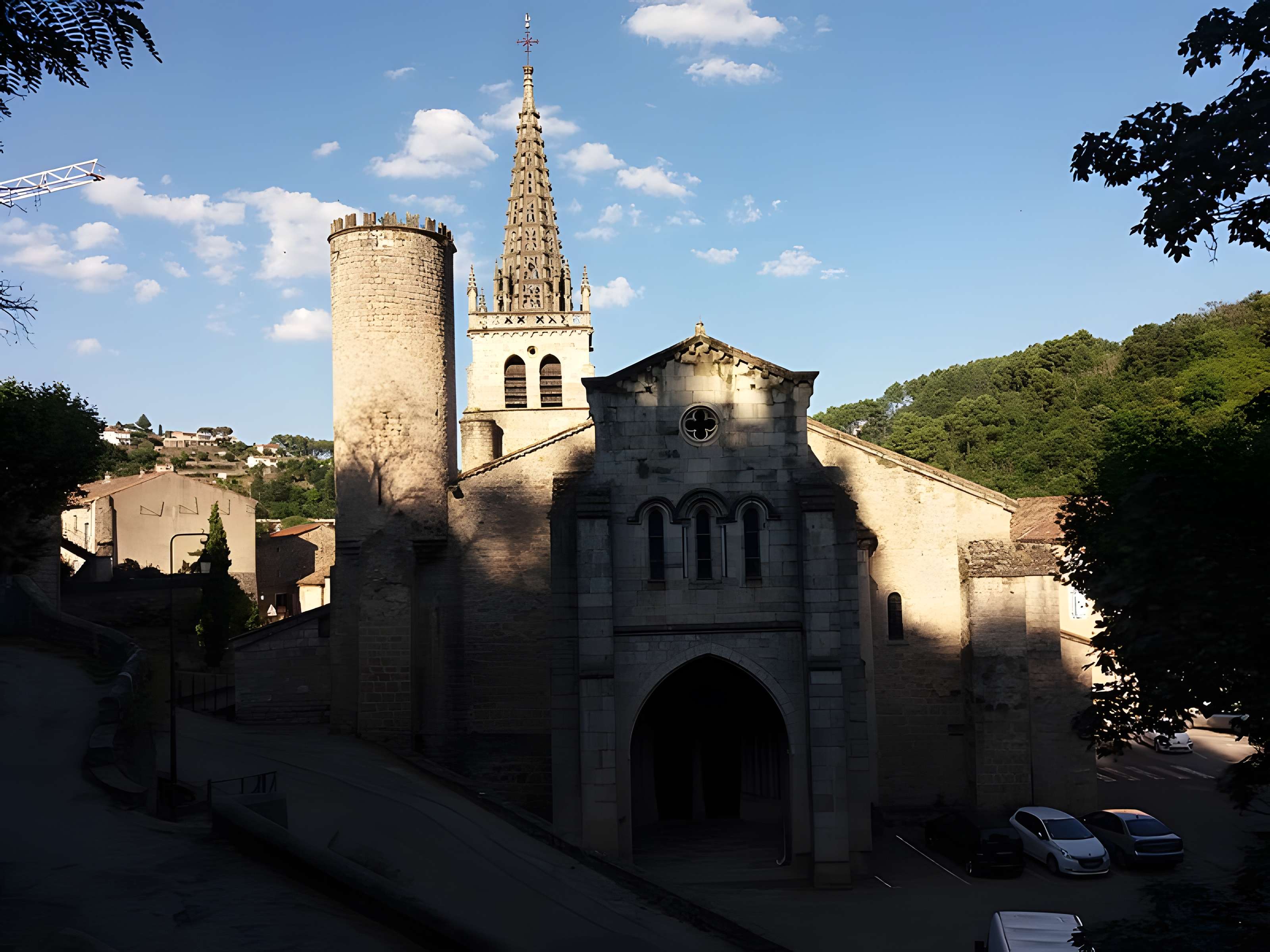 Église Notre-Dame-des-Pommiers de Largentière