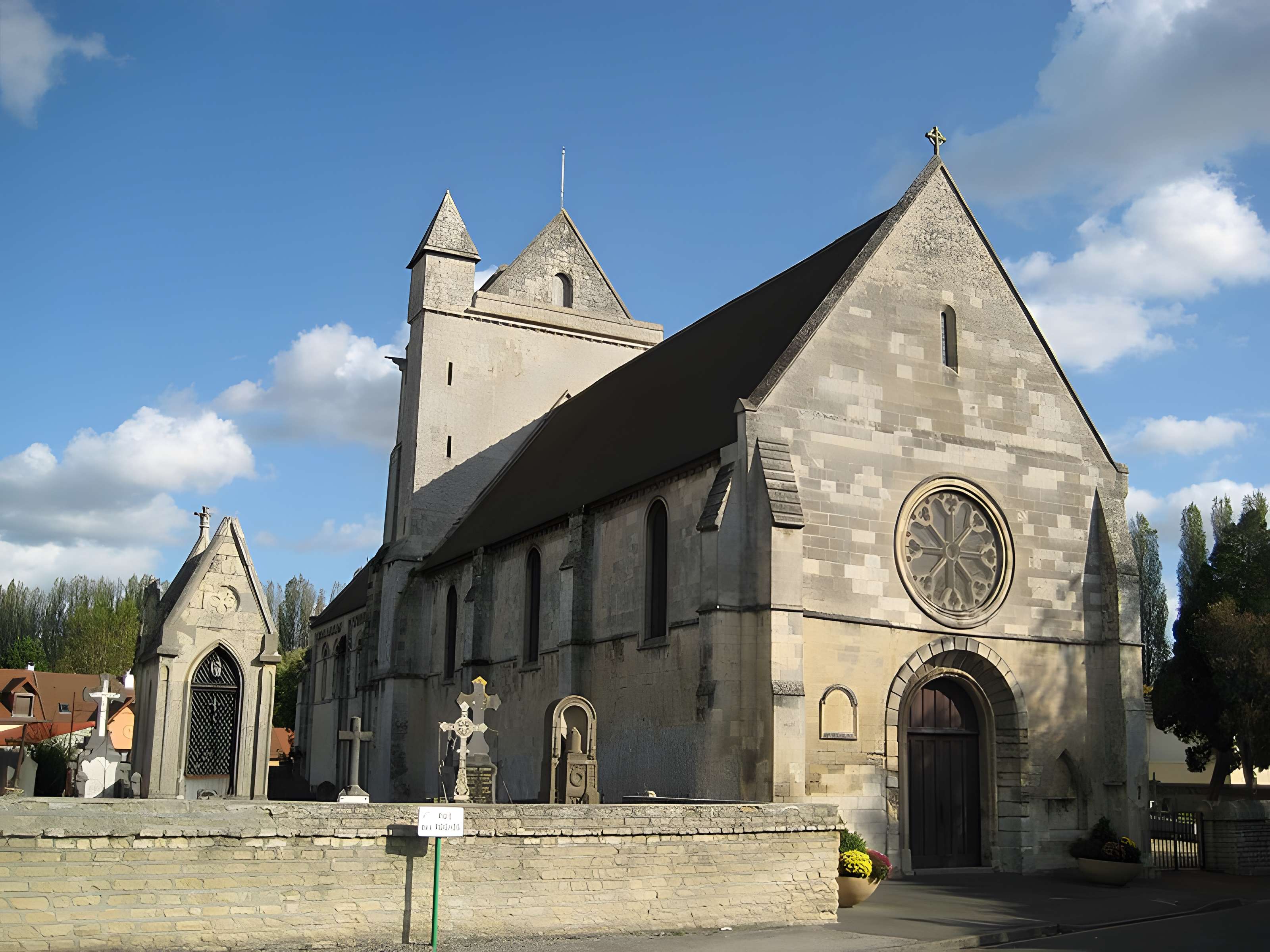 Église Notre-Dame-des-Prés de Mondeville