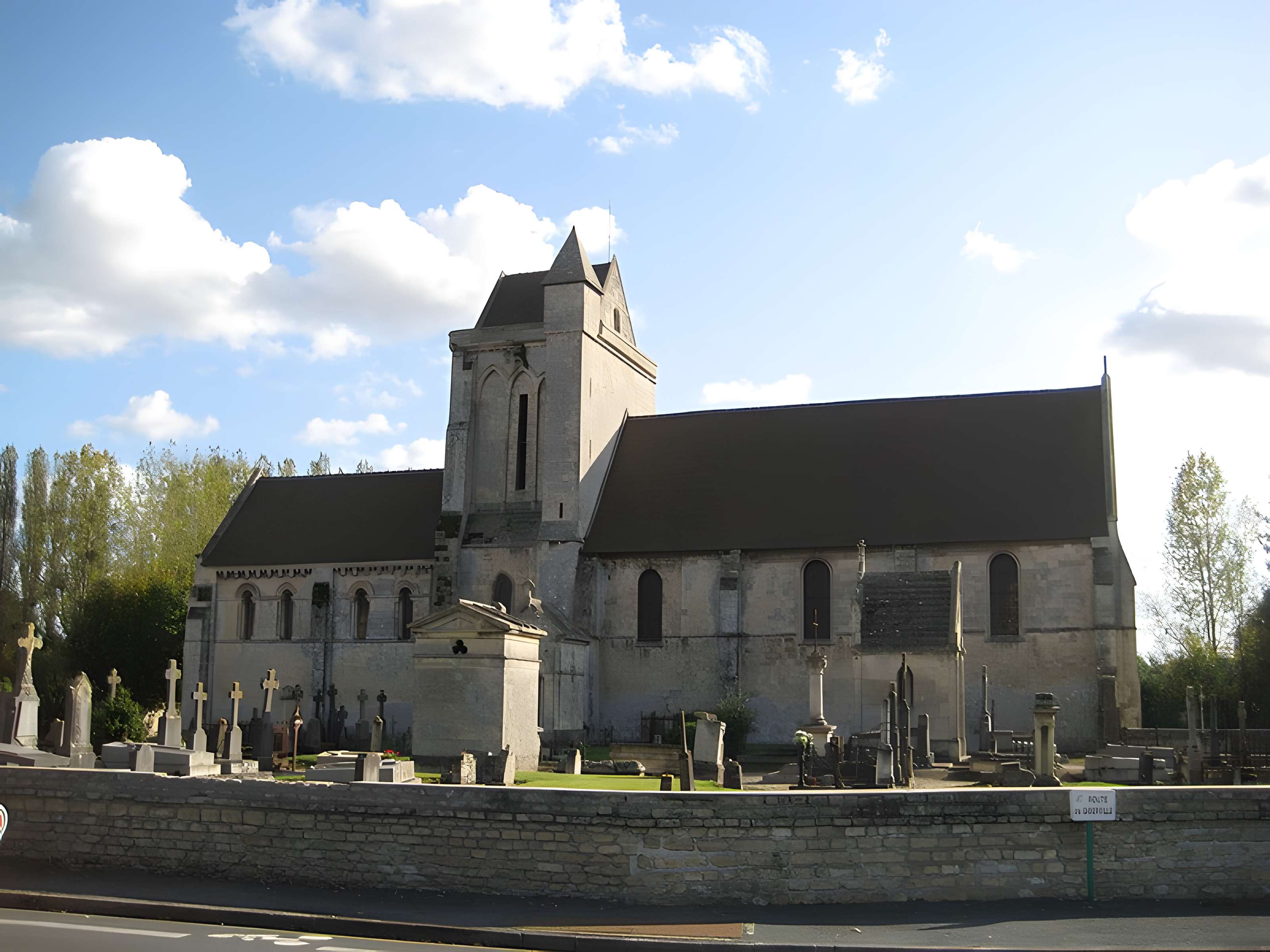 Église Notre-Dame-des-Prés de Mondeville