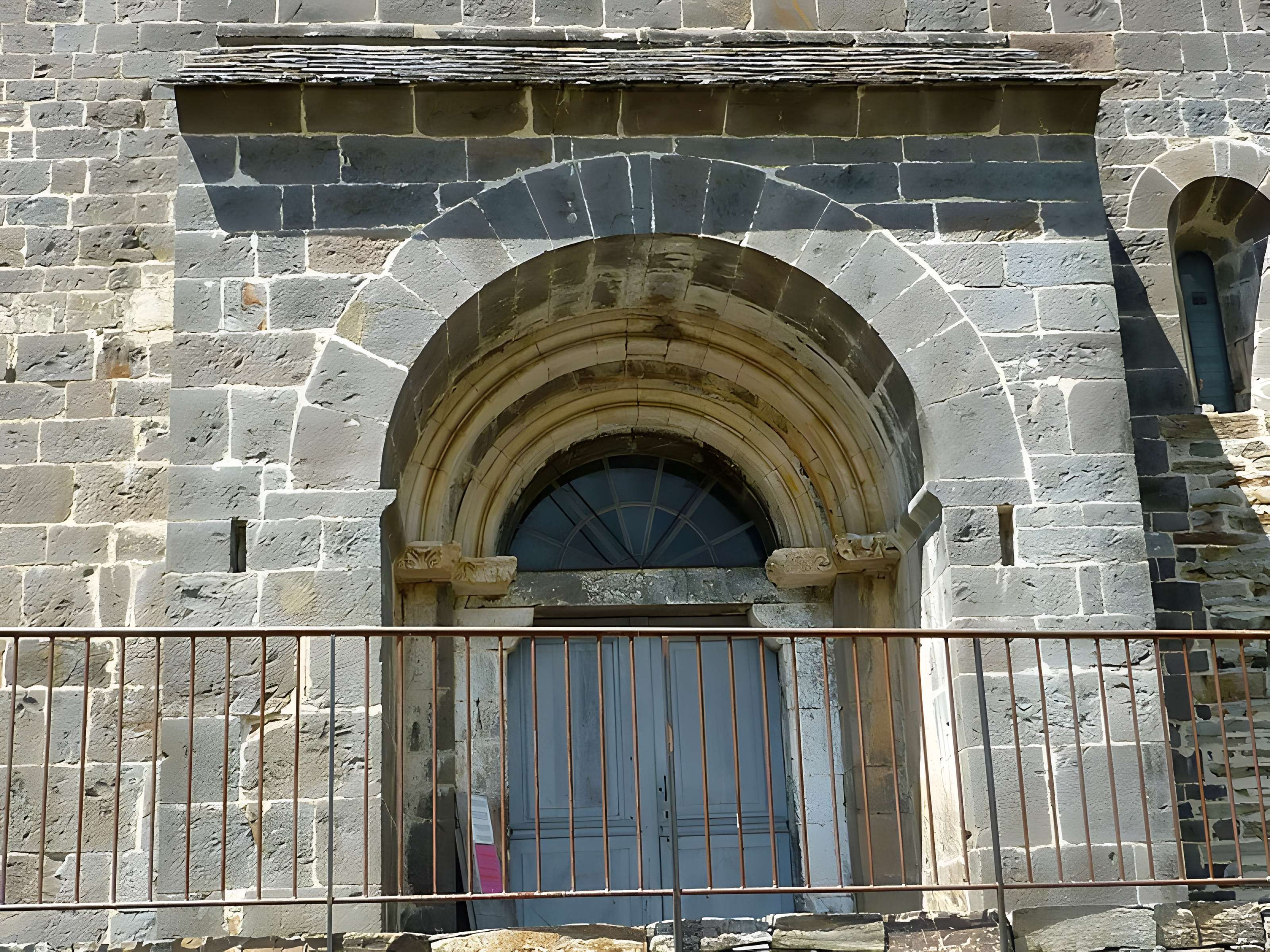 Église Notre-Dame-de-Valfrancesque de Moissac-Vallée-Française