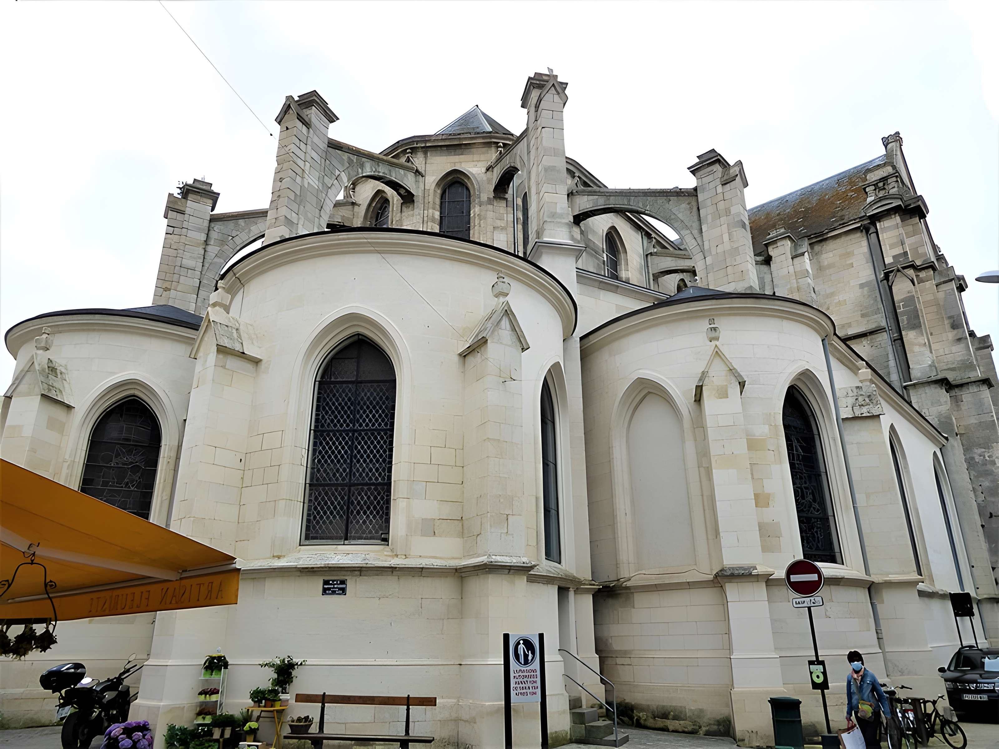 Église Notre-Dame-du-Bon-Port des Sables-d'Olonne