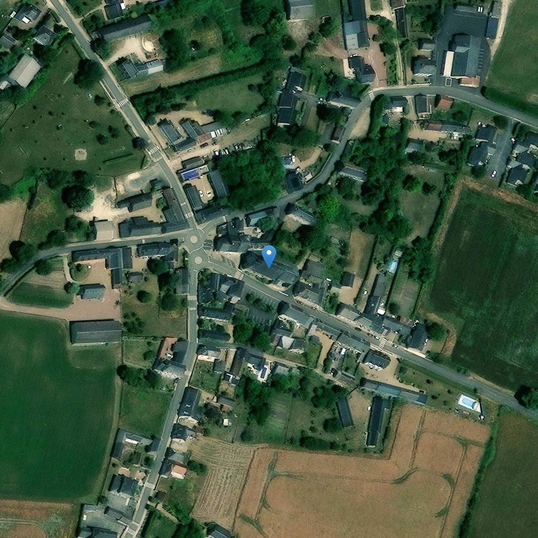 Photo de Chiesa di Saint Pierre de Meigné-le-Vicomte