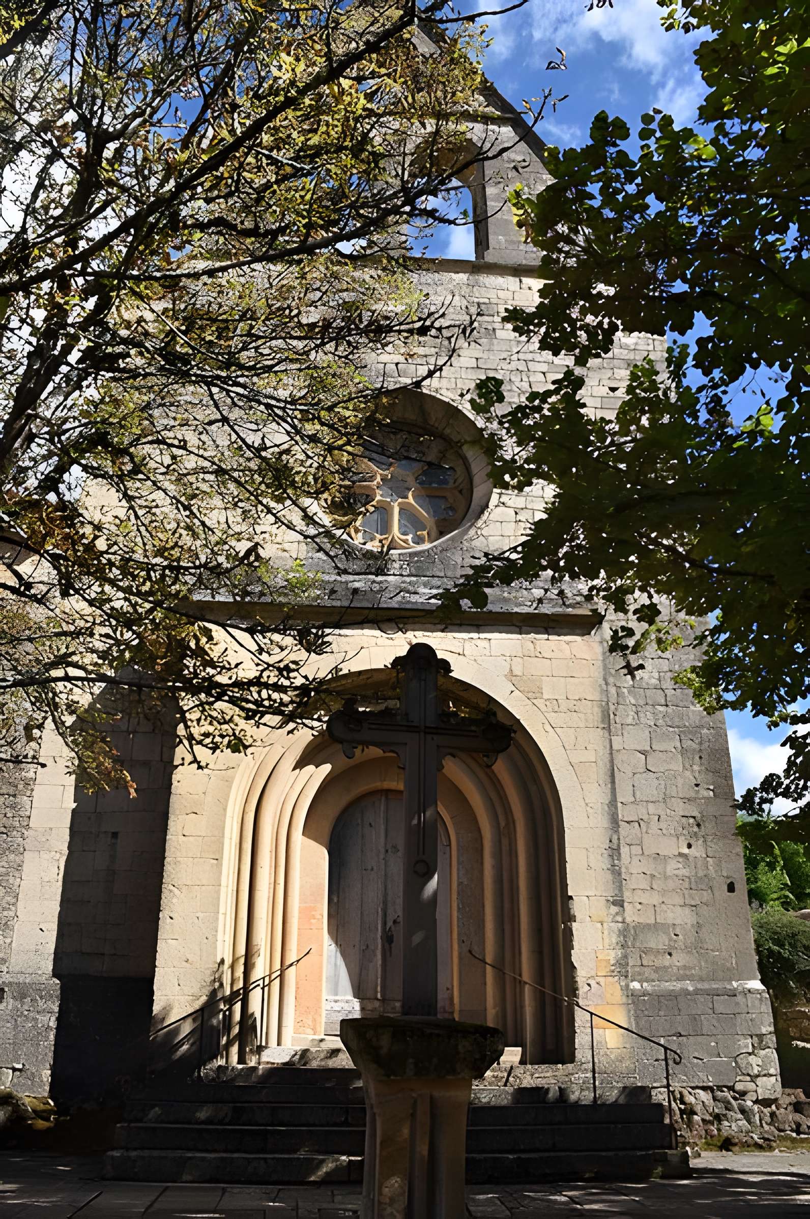 Église Notre-Dame-du-Bourg de Biron