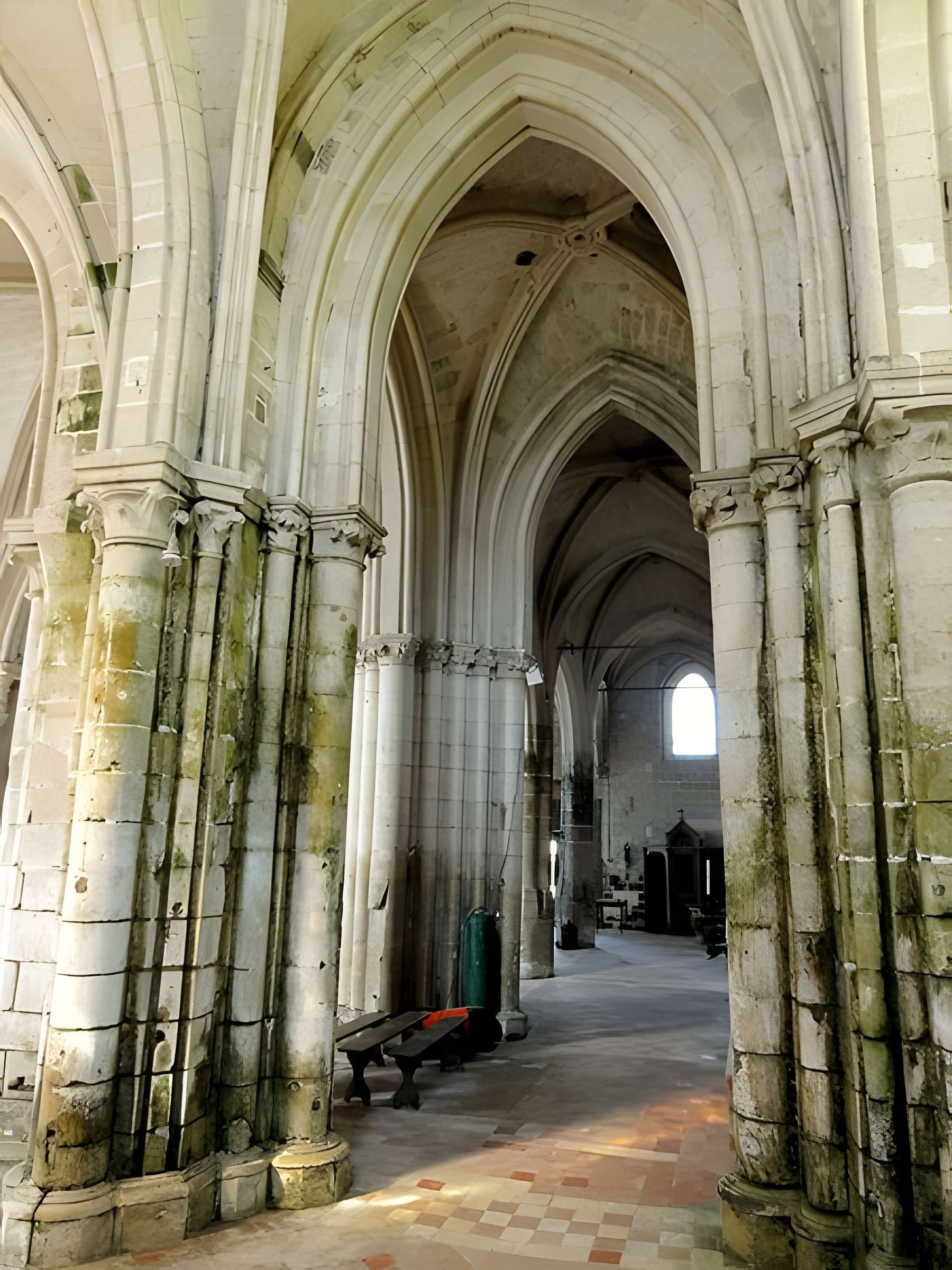 Église Notre-Dame-et-Saint-Fiacre de Neuilly-sous-Clermont