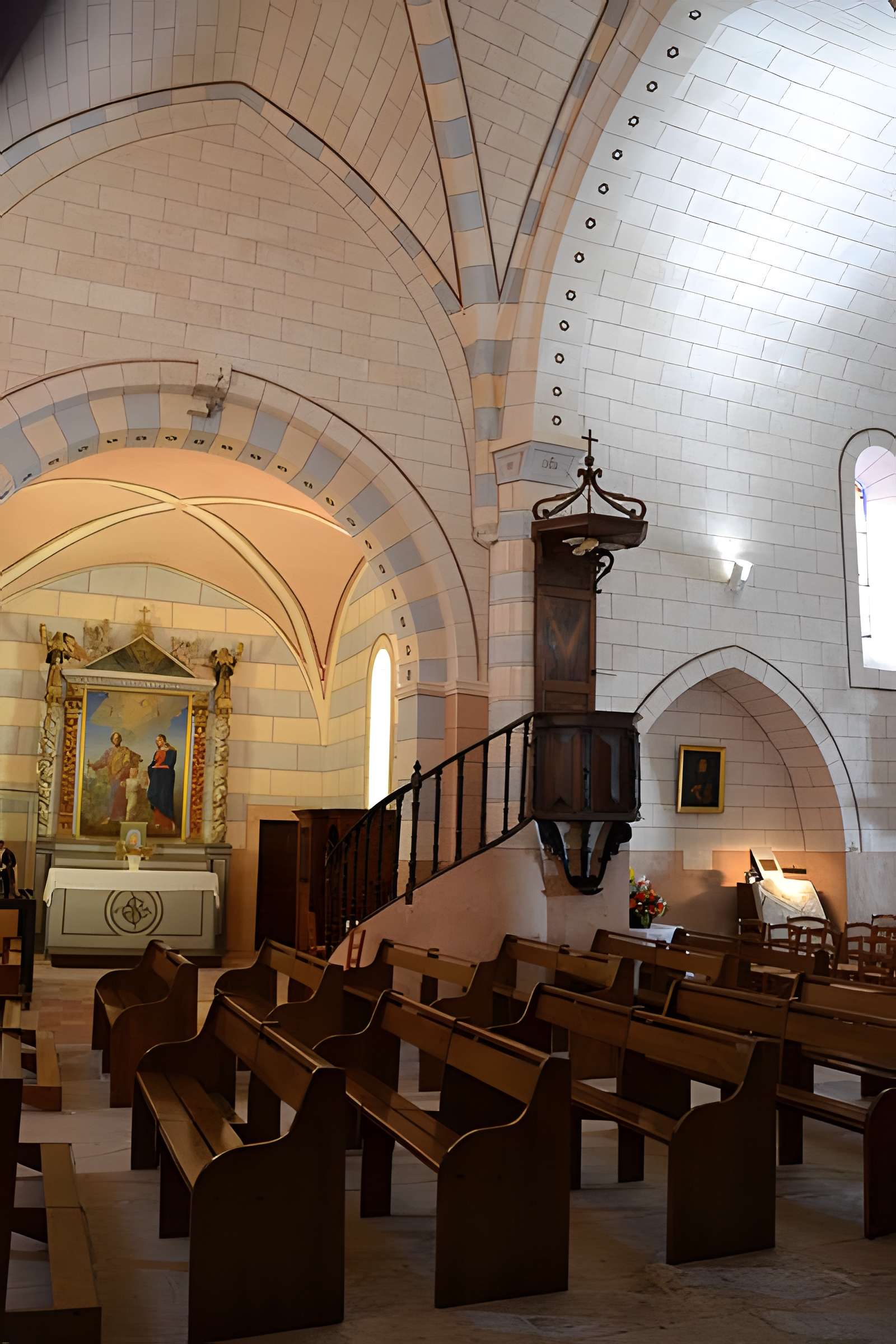 Église Notre-Dame-et-Saint-Martin de Cruis