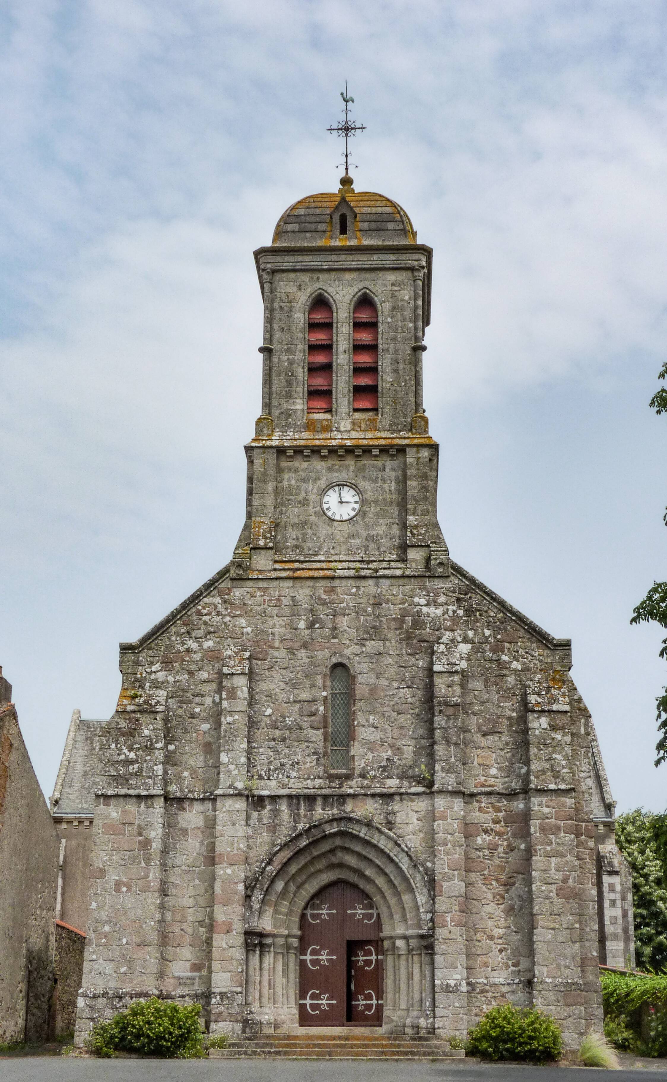Photo de Kirche Saint Jacques de Montfalcon