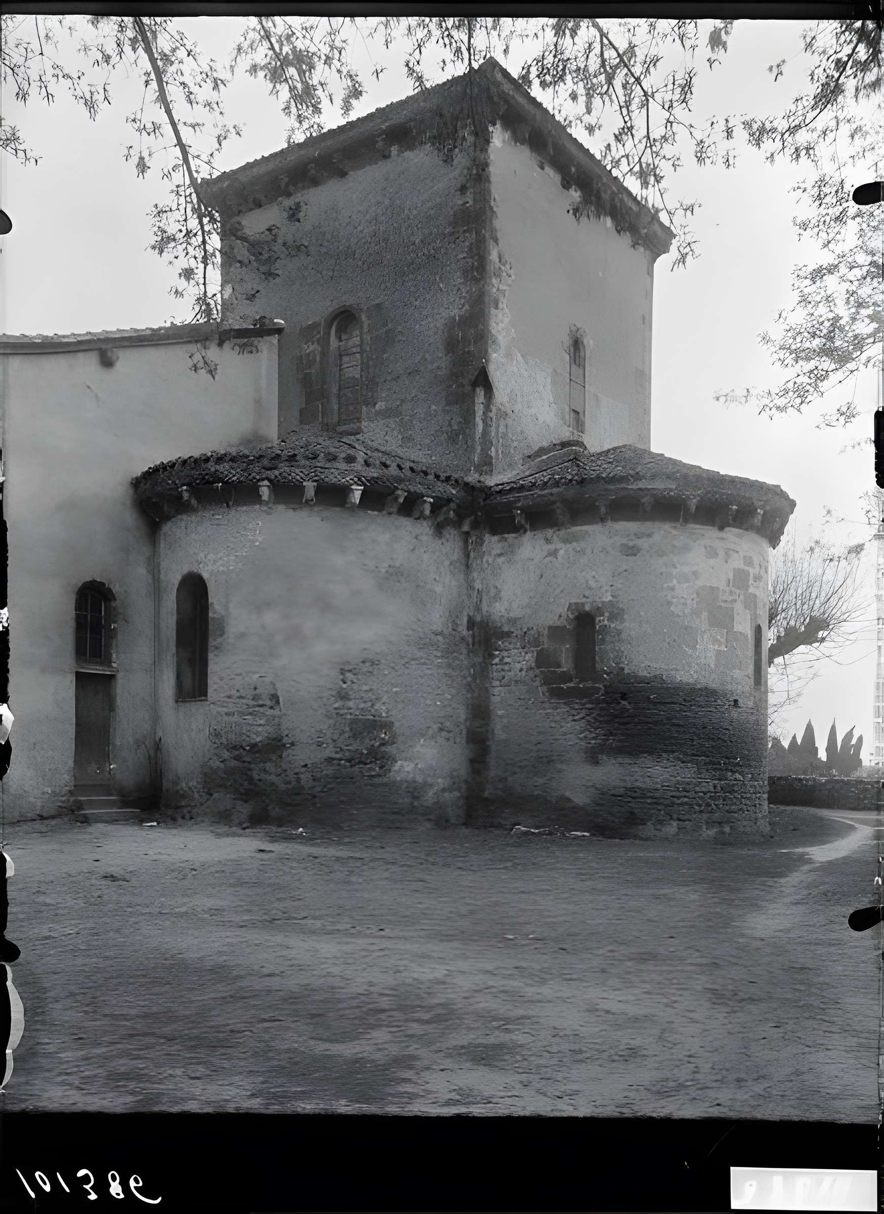 Église paroissiale de Saint-Pierre-du-Mont