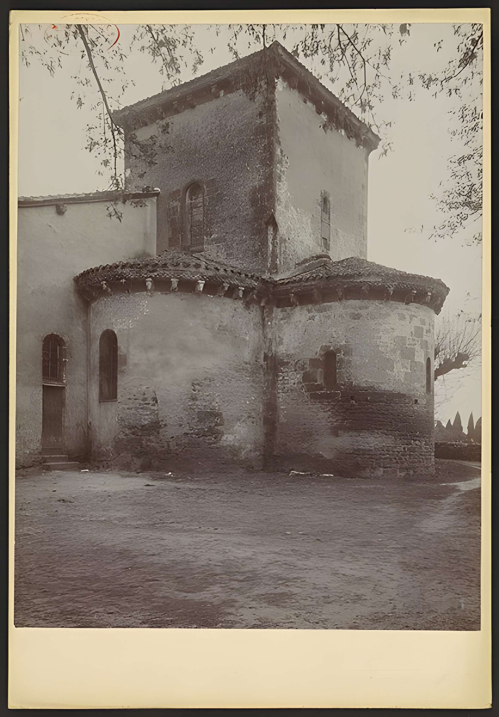 Église paroissiale de Saint-Pierre-du-Mont