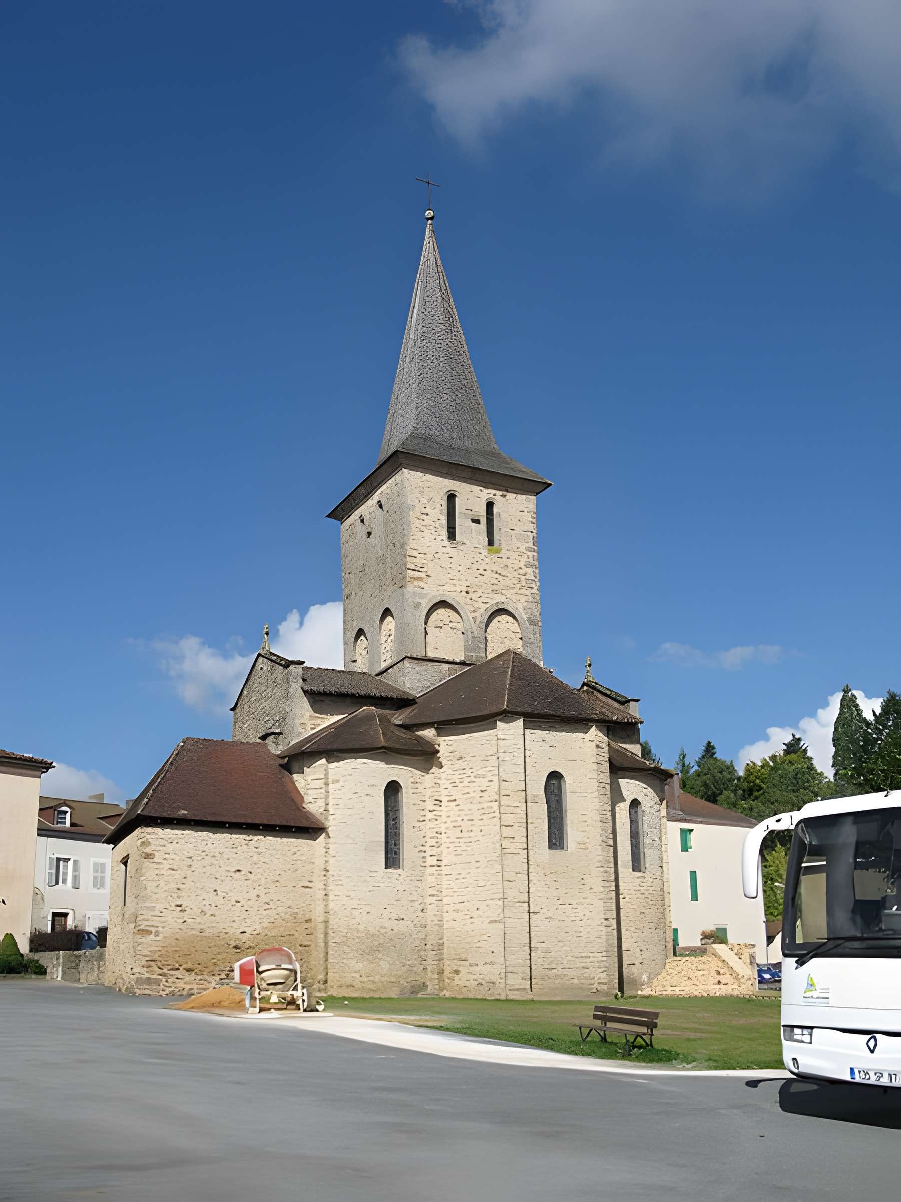 Église paroissiale Saint-Sulpice de Dournazac