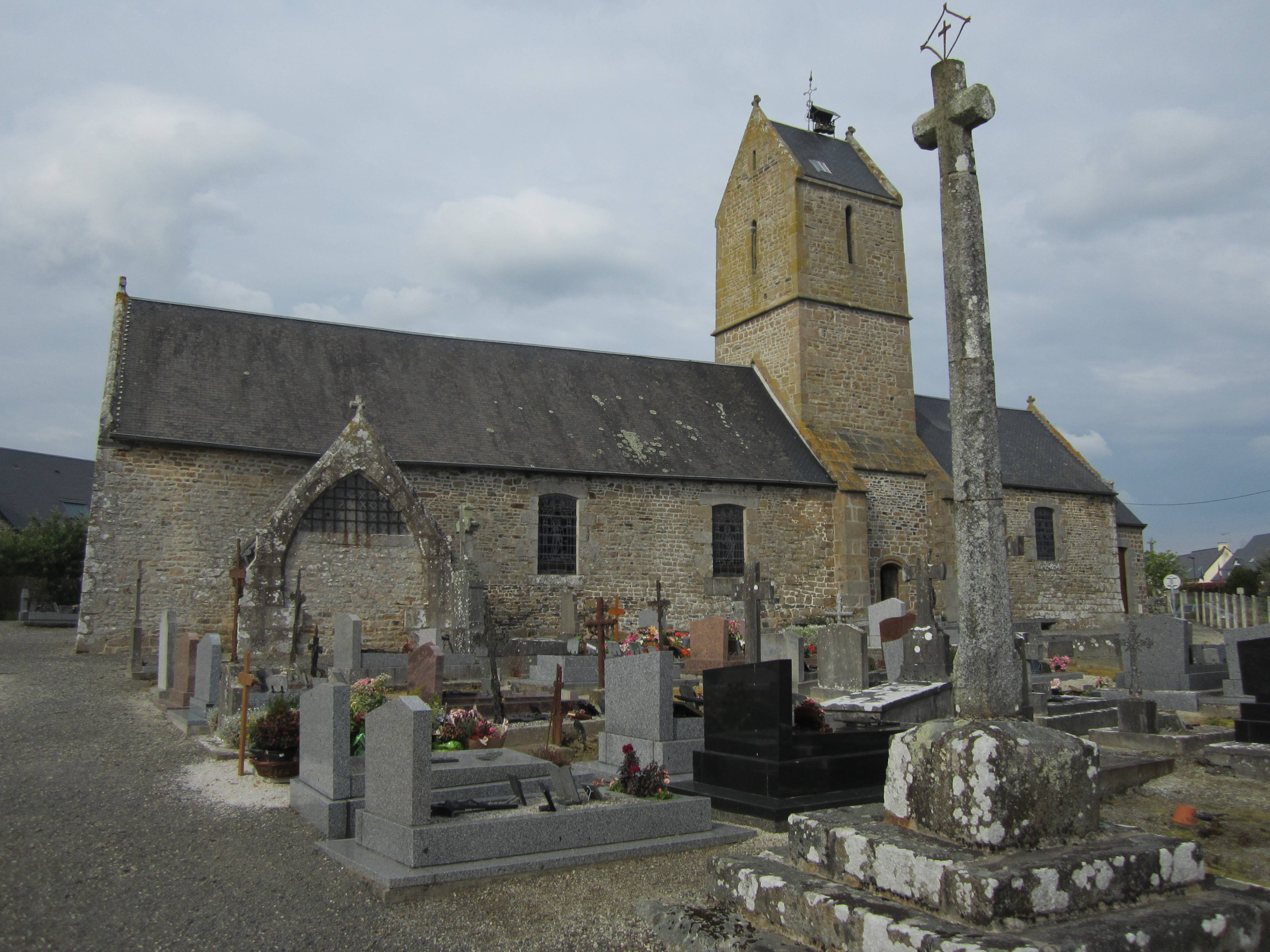 Photo de ロントンホン聖ニコラス教会