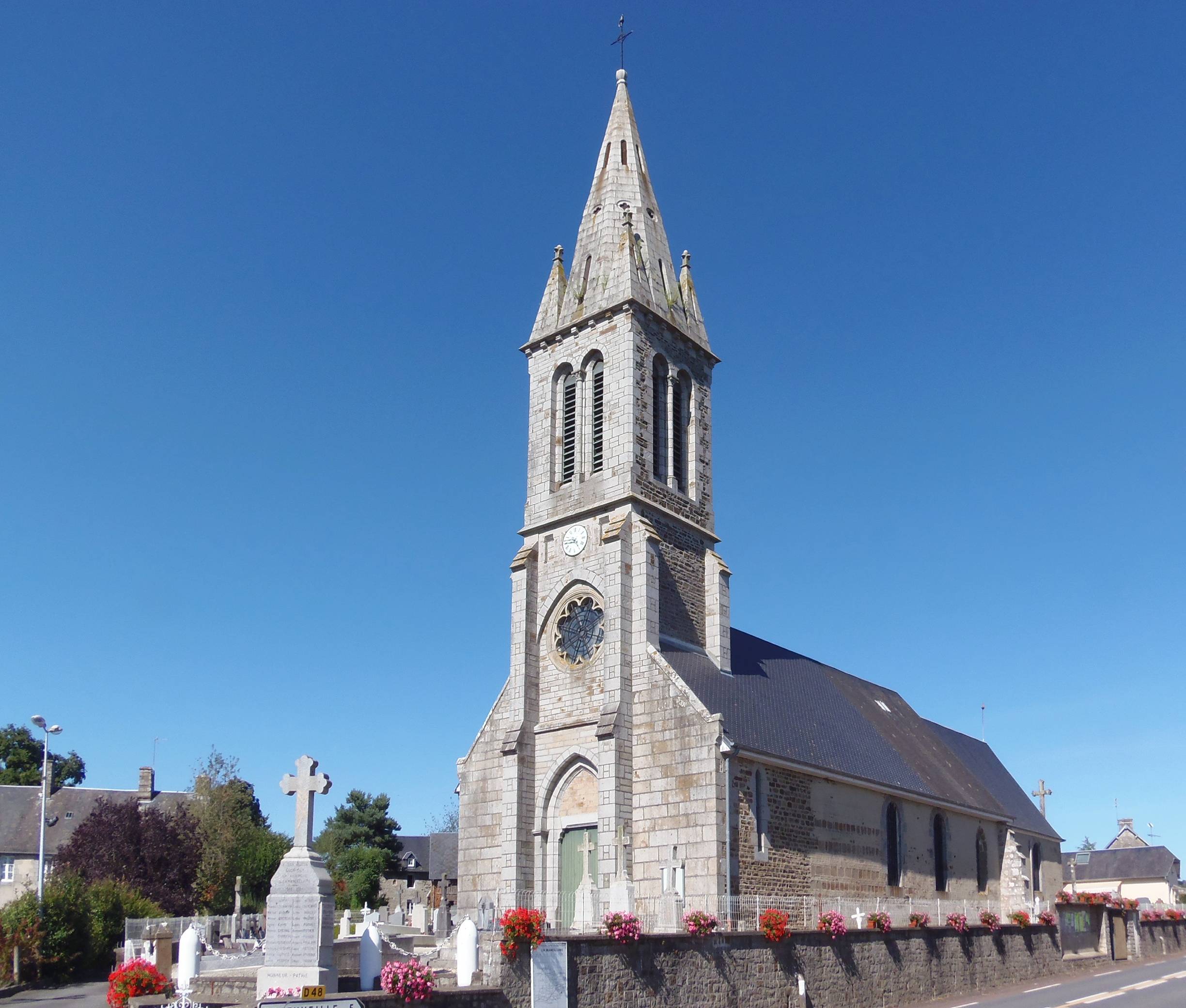 Photo de Saint Pierre de la Mancellière Church