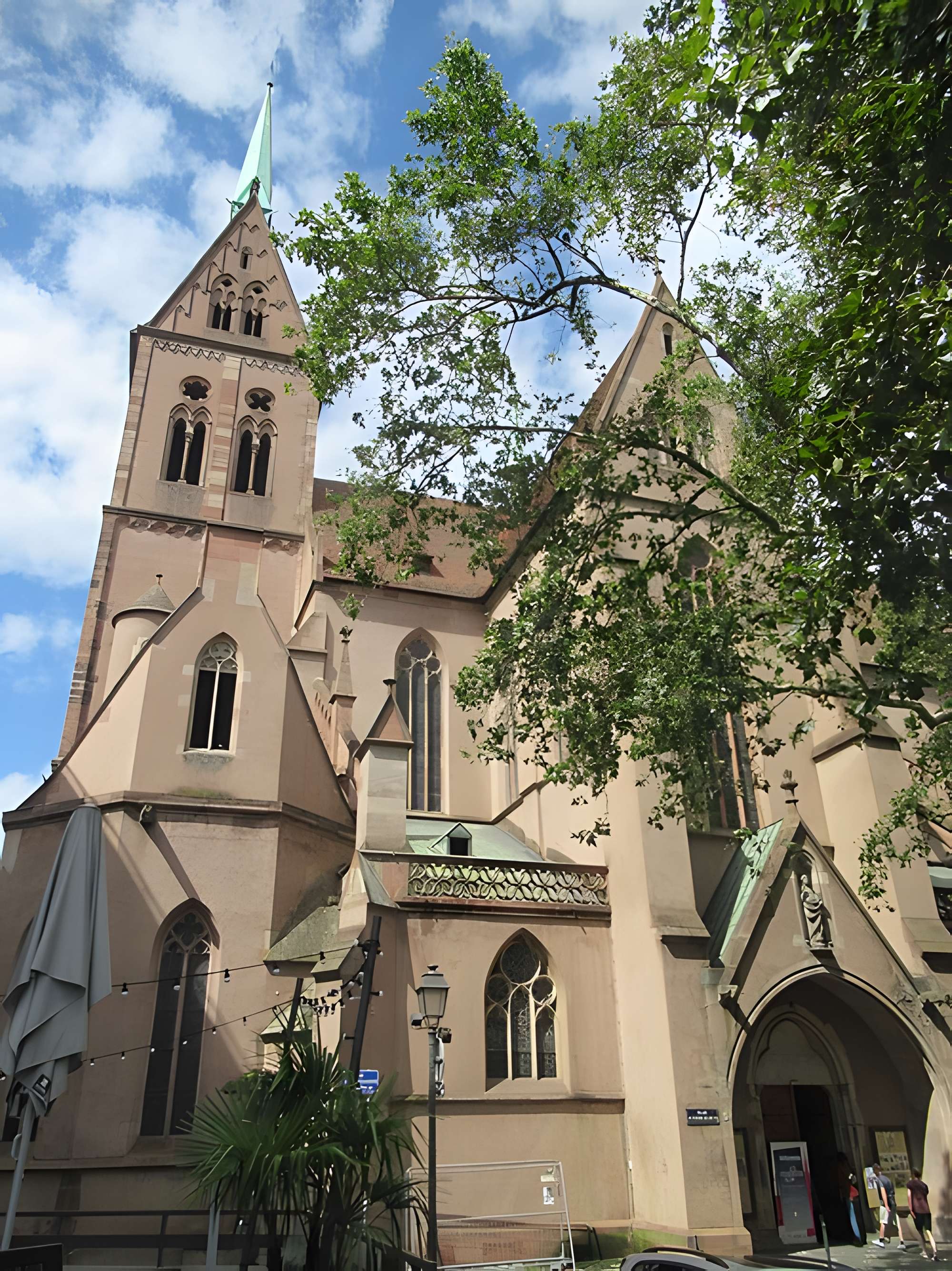Église protestante Saint-Pierre-le-Jeune de Strasbourg