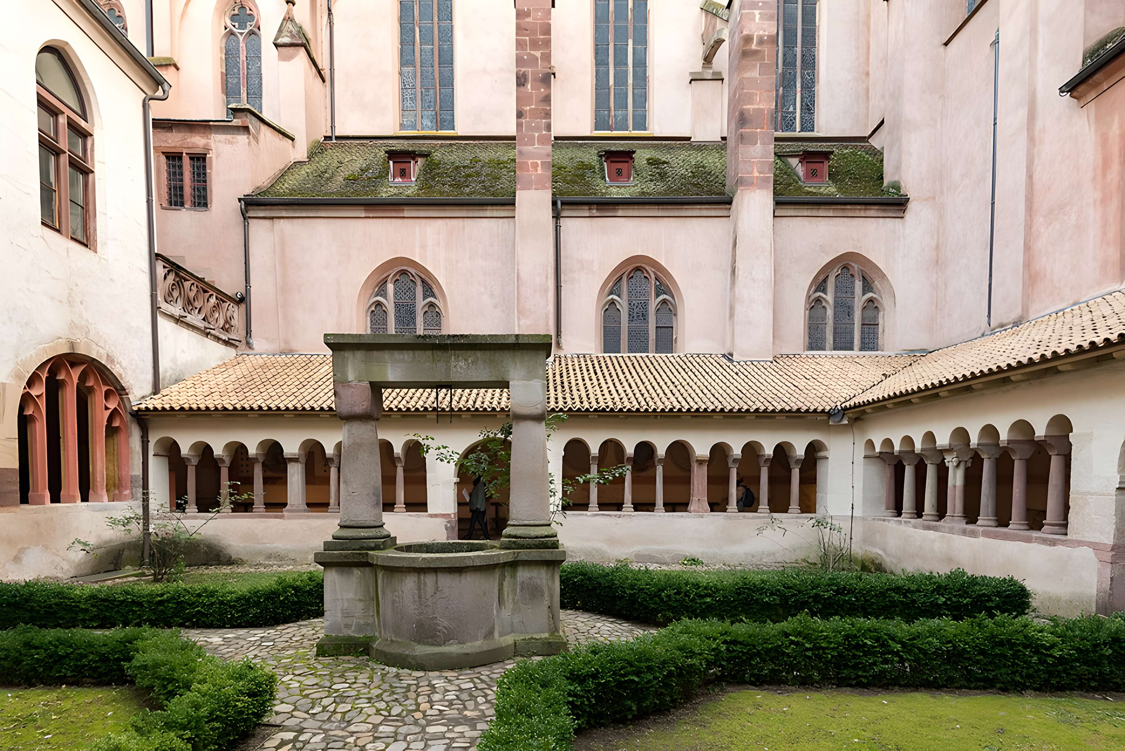 Église protestante Saint-Pierre-le-Jeune de Strasbourg