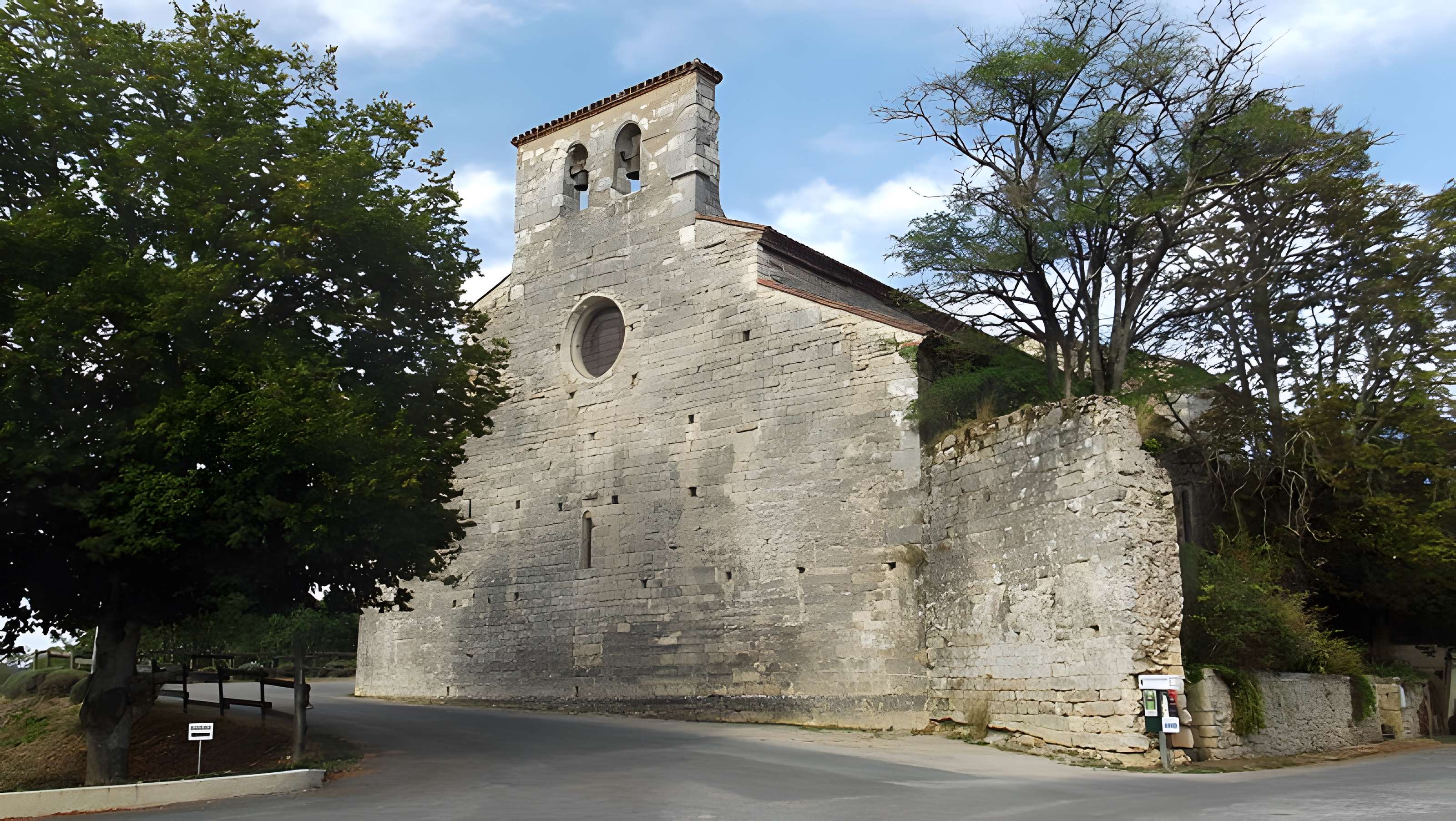 Église Saint-Aignan de Bélaye