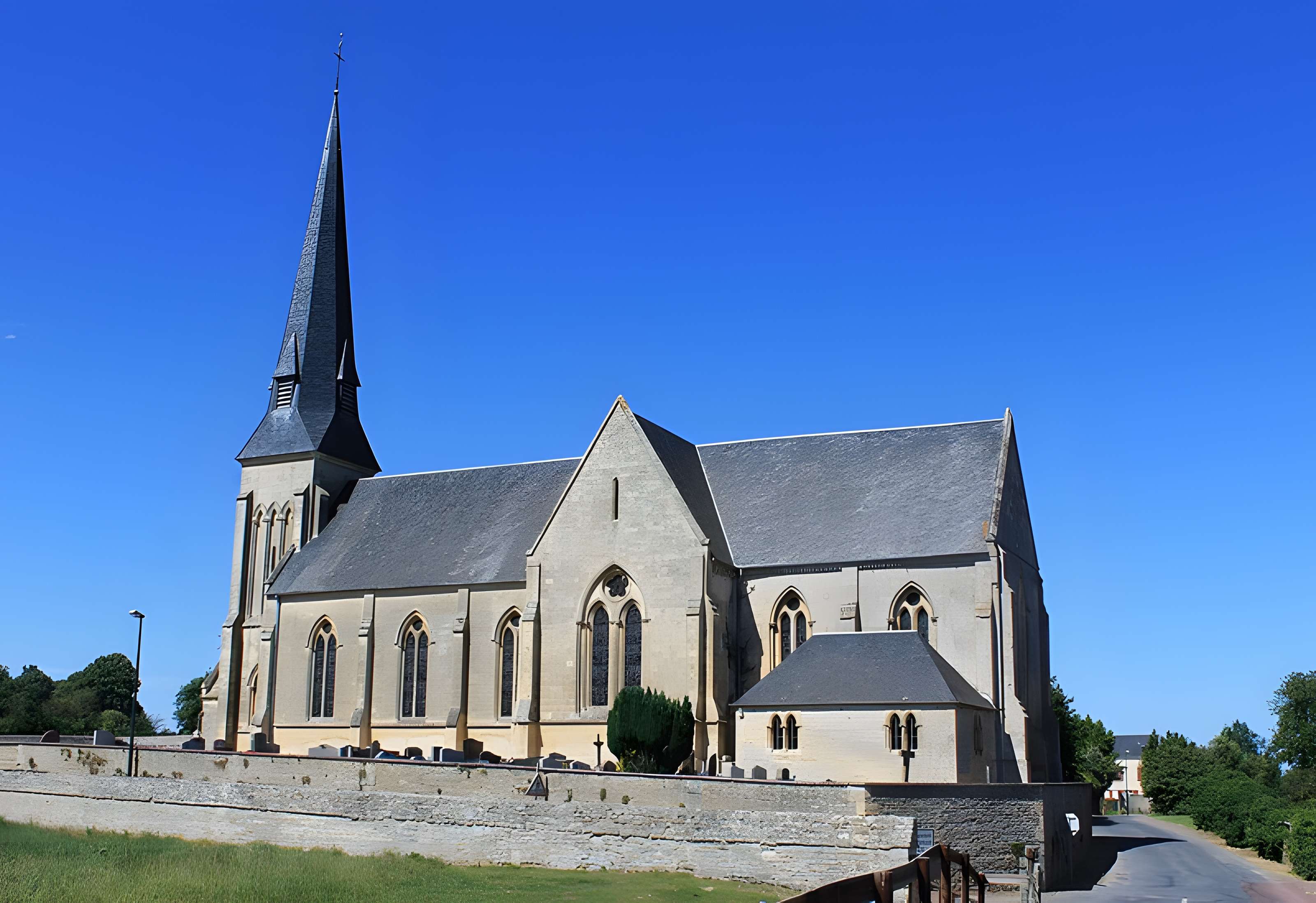 Église Saint-Aignan de Saint-Aignan-de-Cramesnil