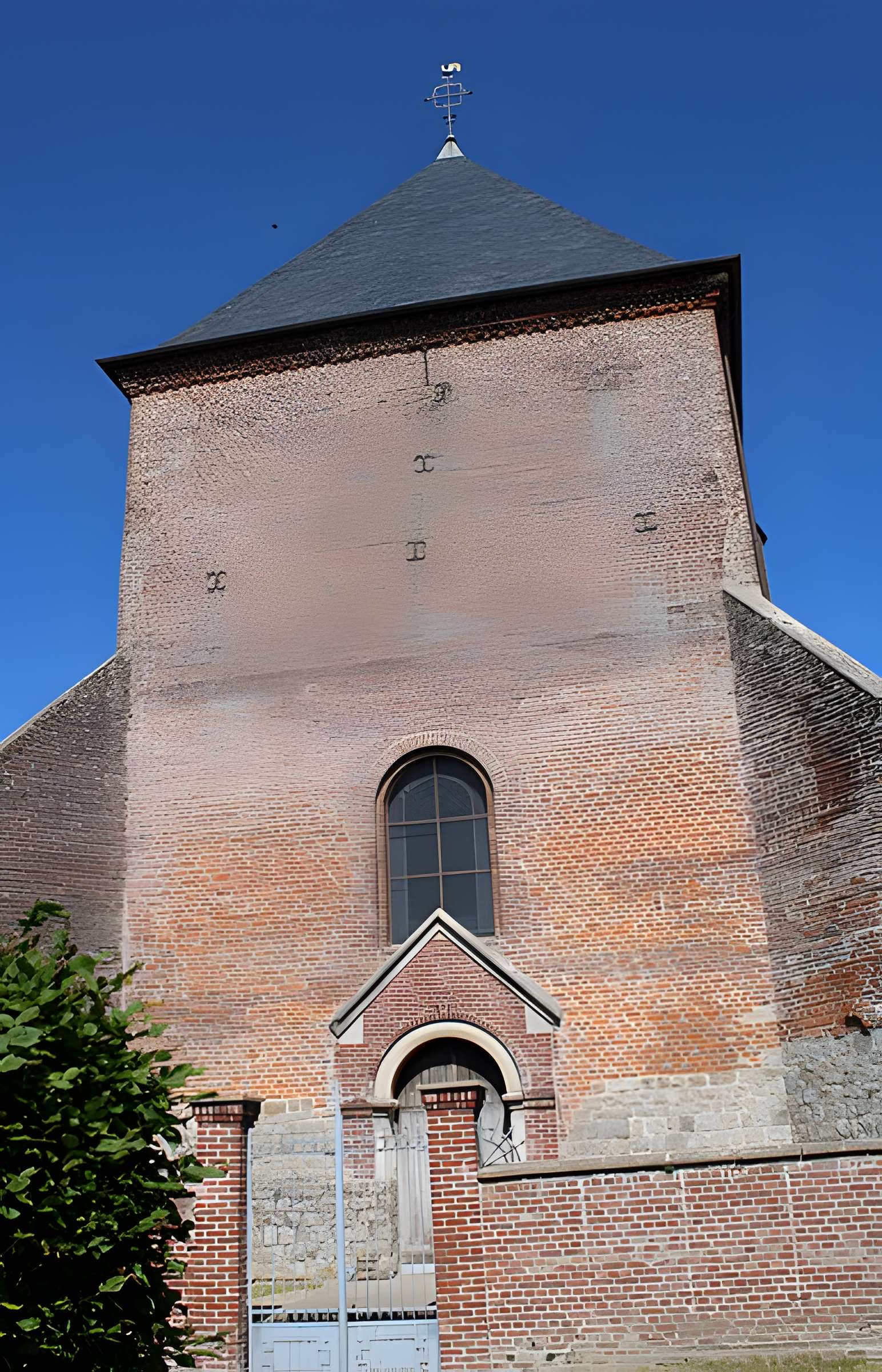 Église Saint-Algis de Saint-Algis