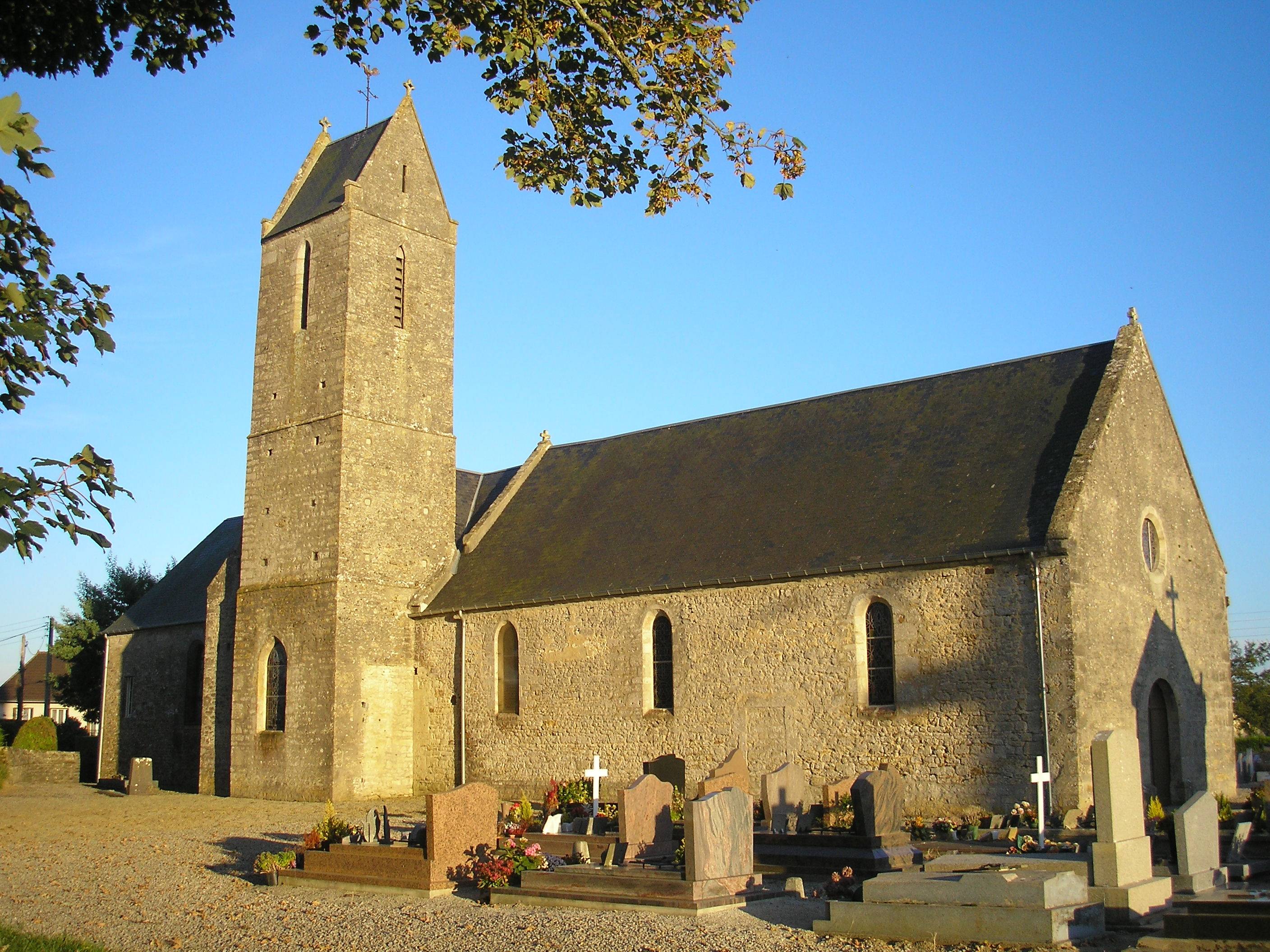 Photo de 圣彼得阿瑟林教堂