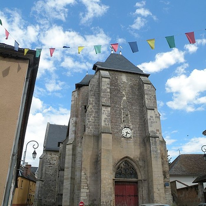 Photo de Église Saint-Amand de Saint-Amand-en-Puisaye