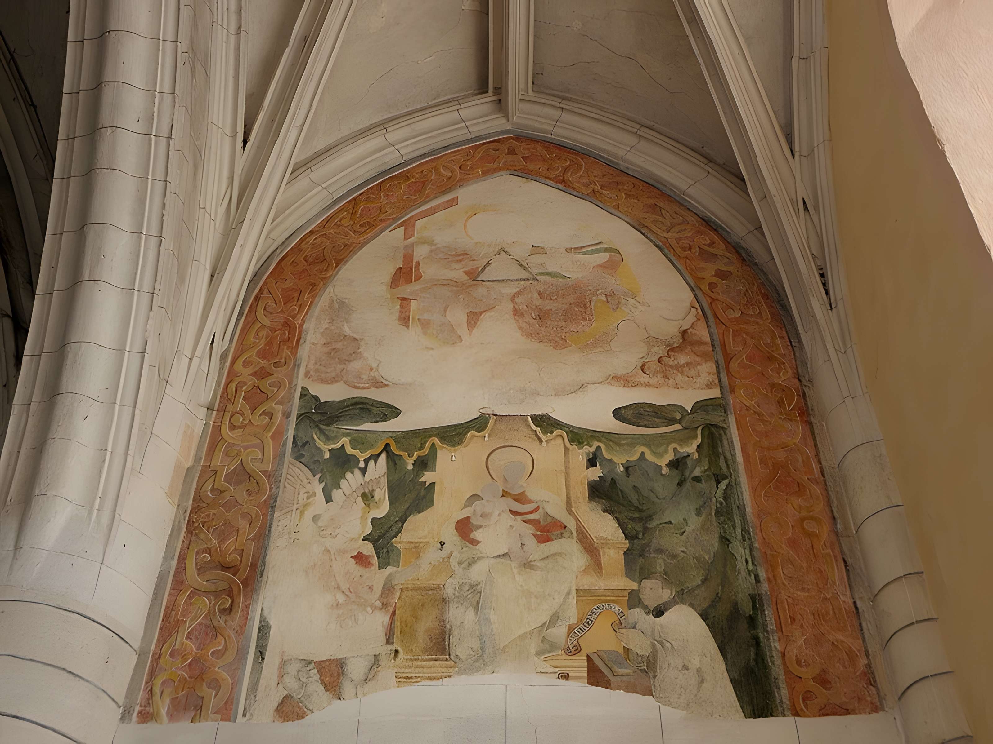 Église Saint-Amand de Saint-Amand-en-Puisaye