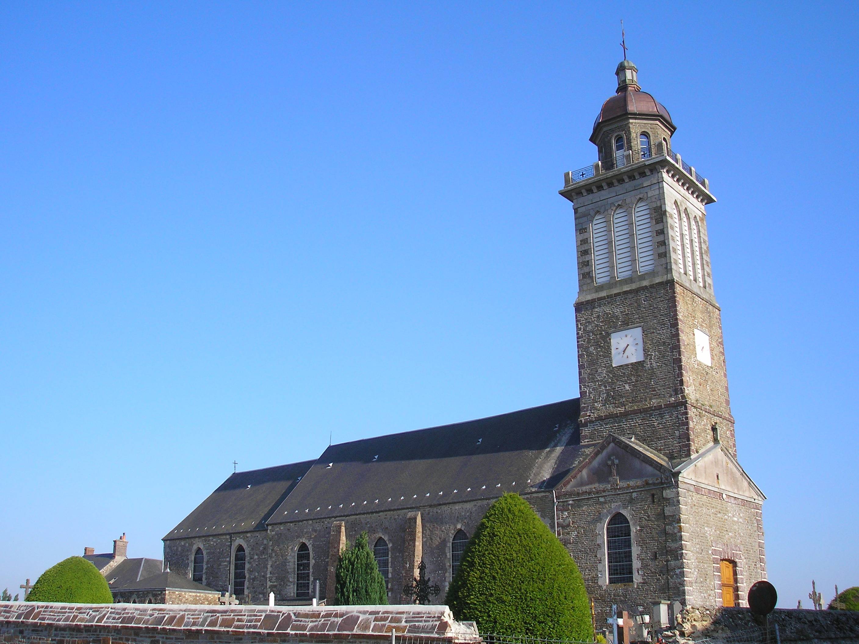 Photo de Saint-Amand Church of Saint-Amand (Manche)