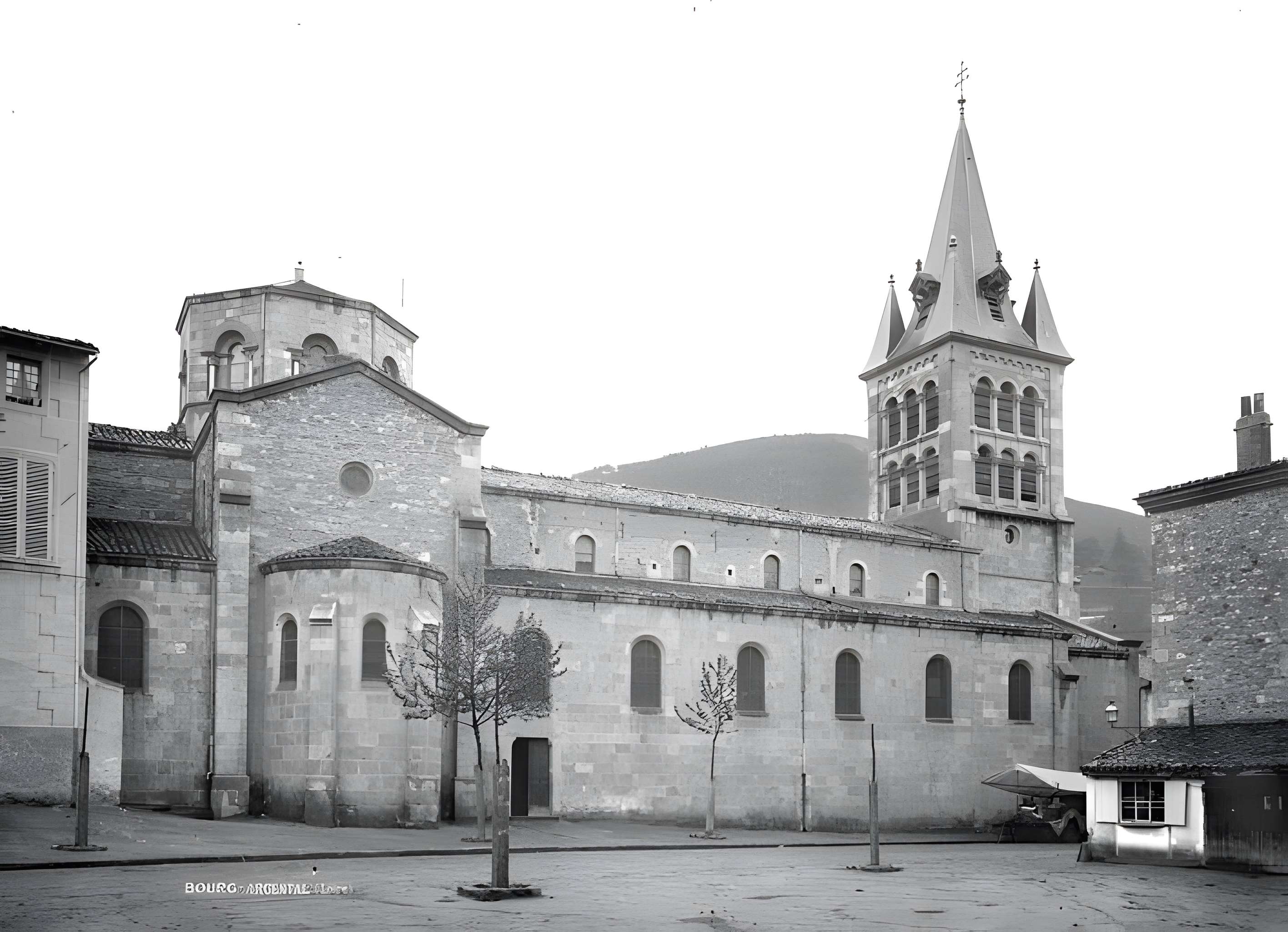 Église Saint-André de Bourg-Argental