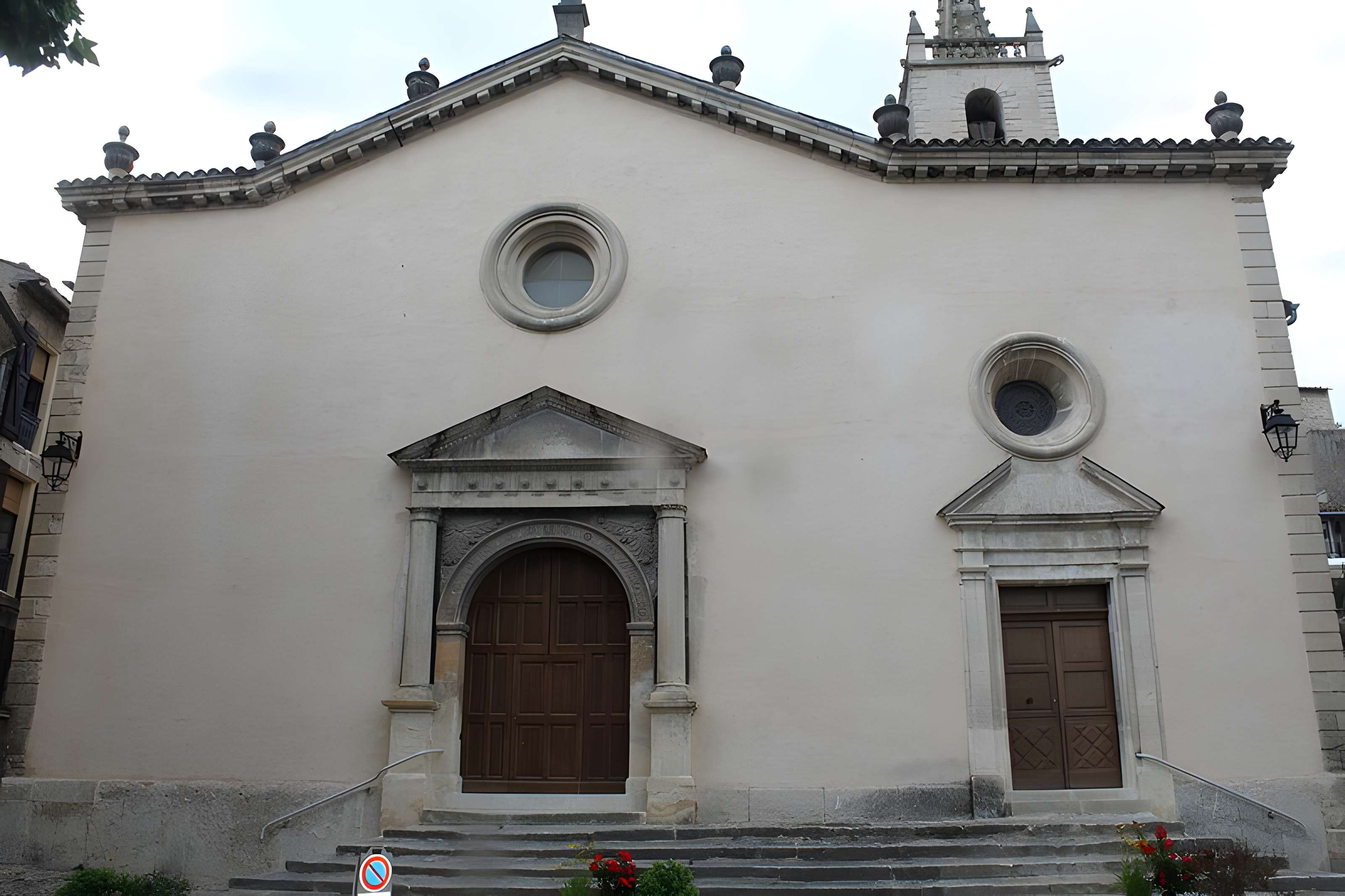 Église Saint-André de Mane