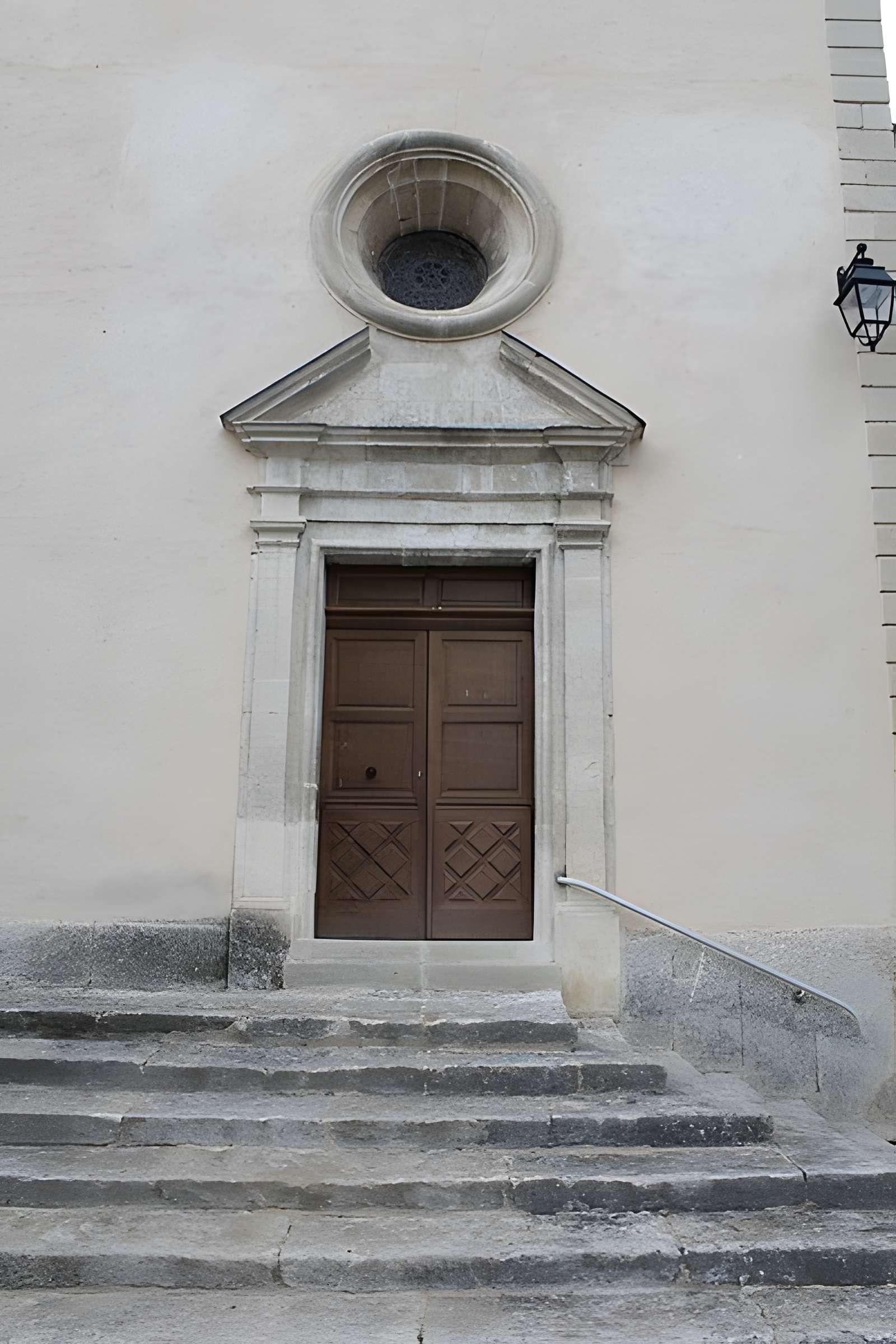 Église Saint-André de Mane