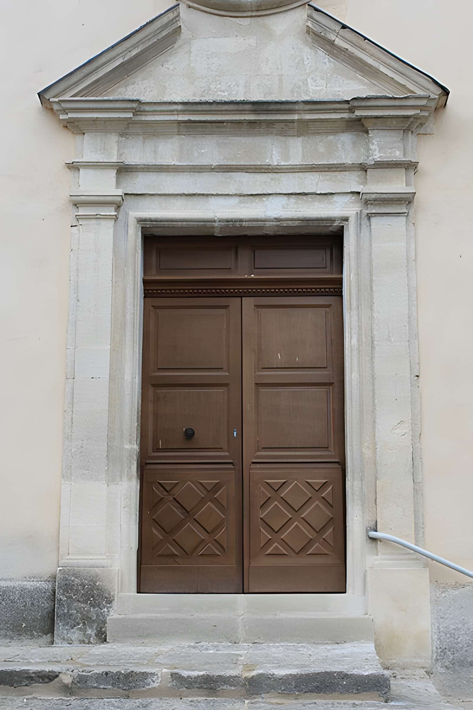 Église Saint-André de Mane